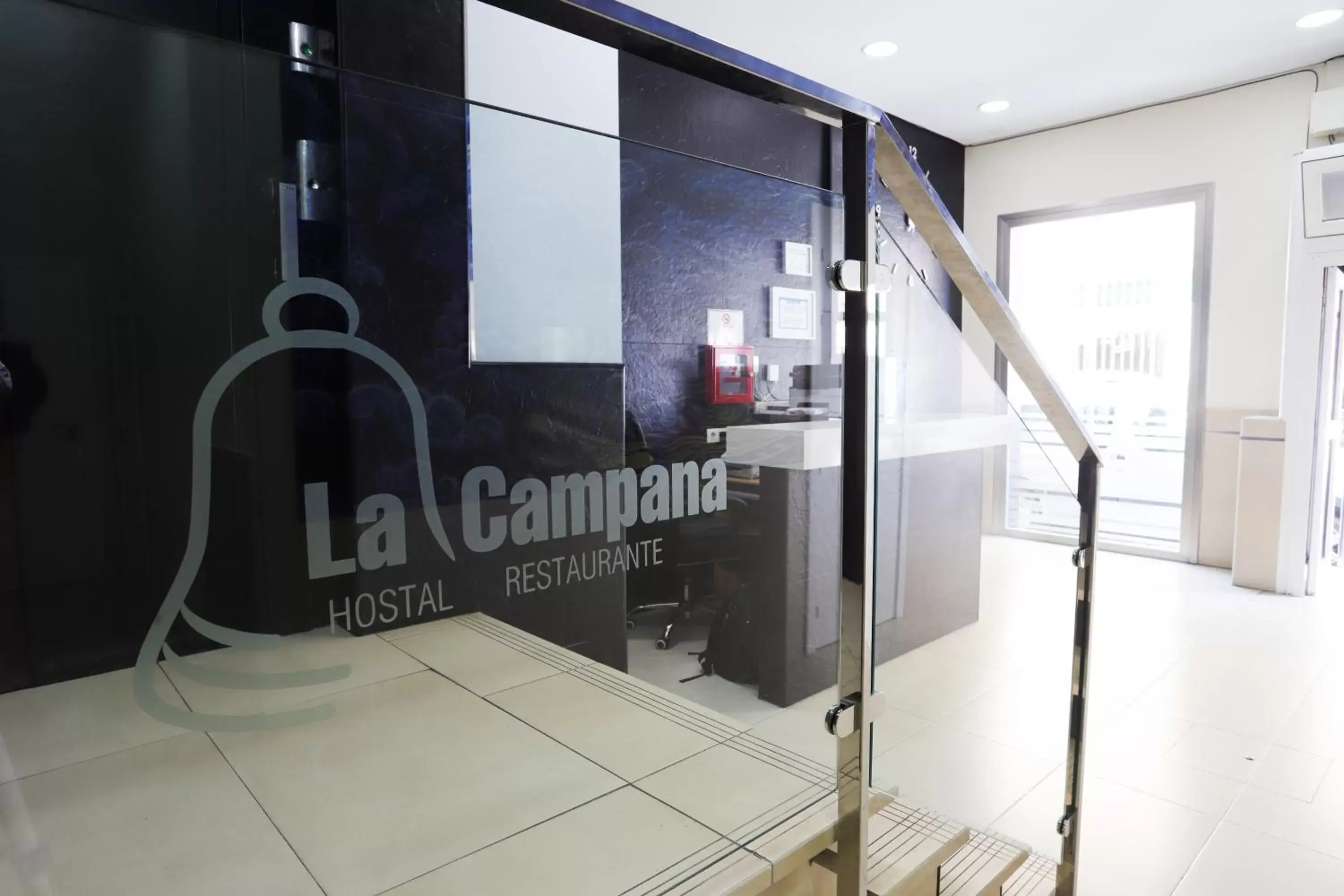 Hostal la Campana