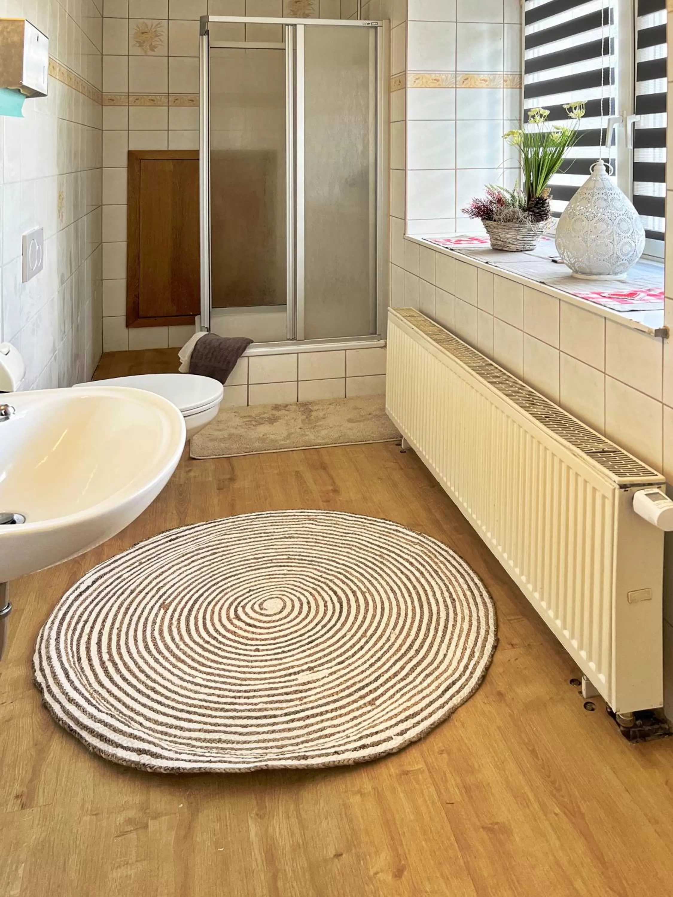 Bathroom in Landlust Hotel