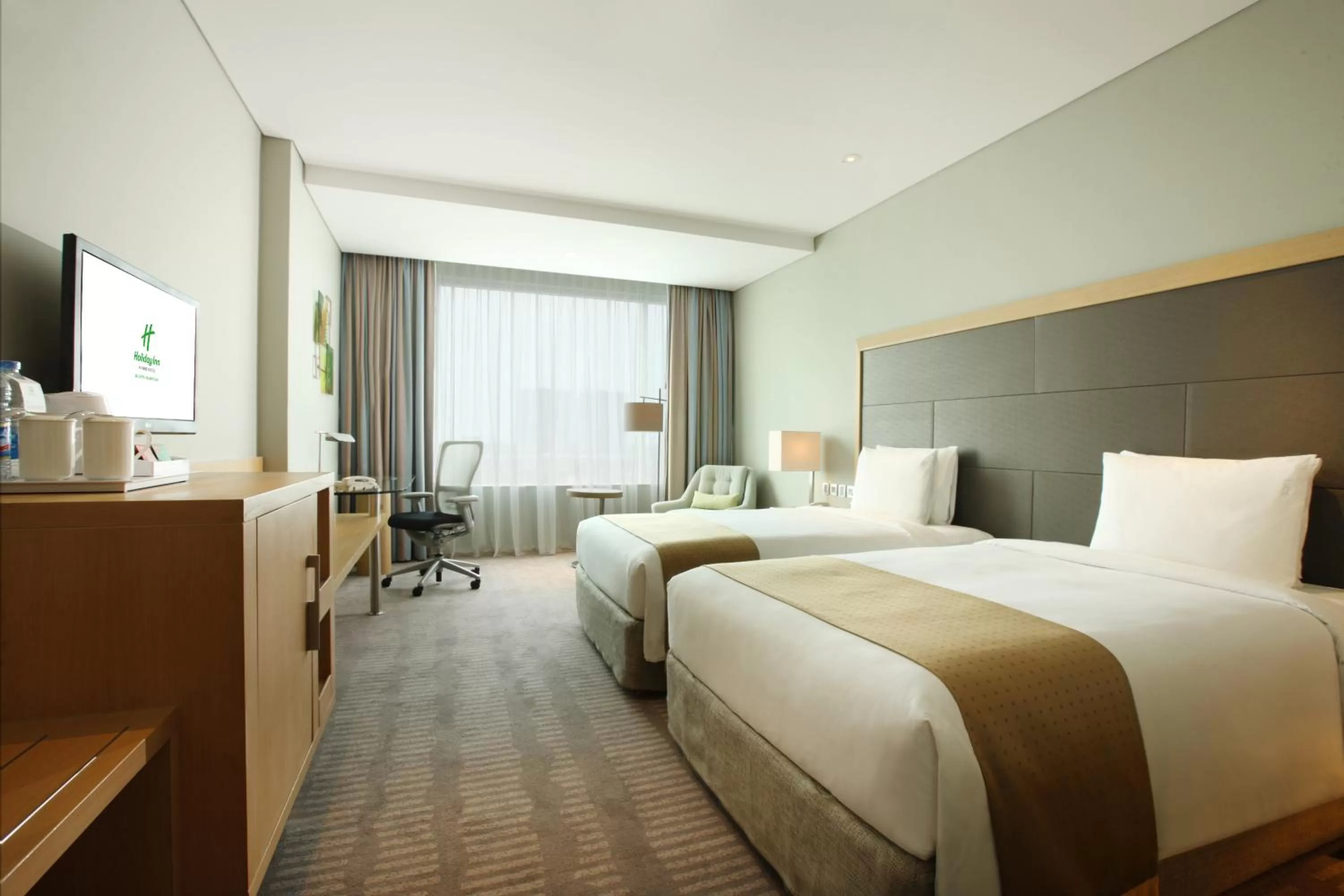 Standard Twin Room - Smoking in DoubleTree by Hilton Jakarta Kemayoran