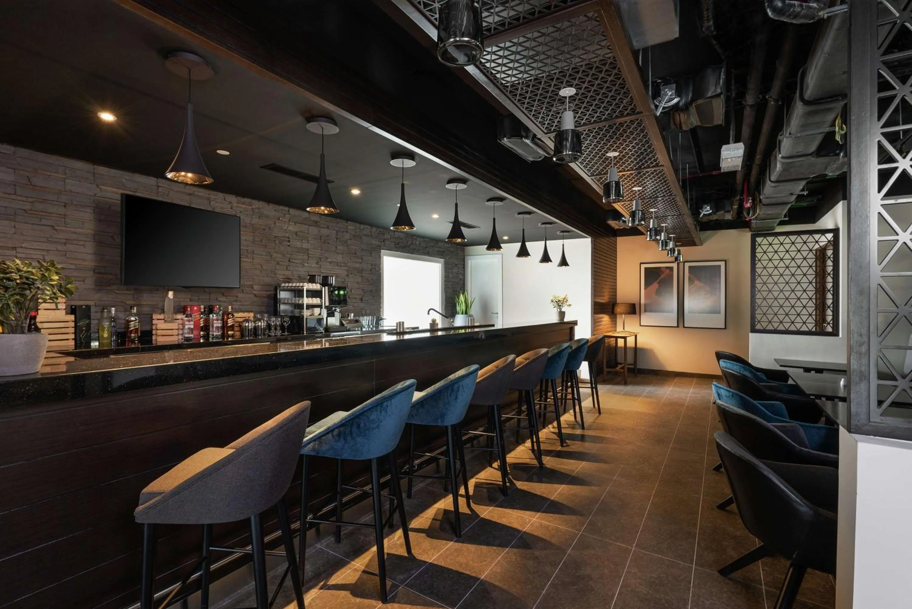 Lounge or bar in Hampton By Hilton Dubai Al Barsha