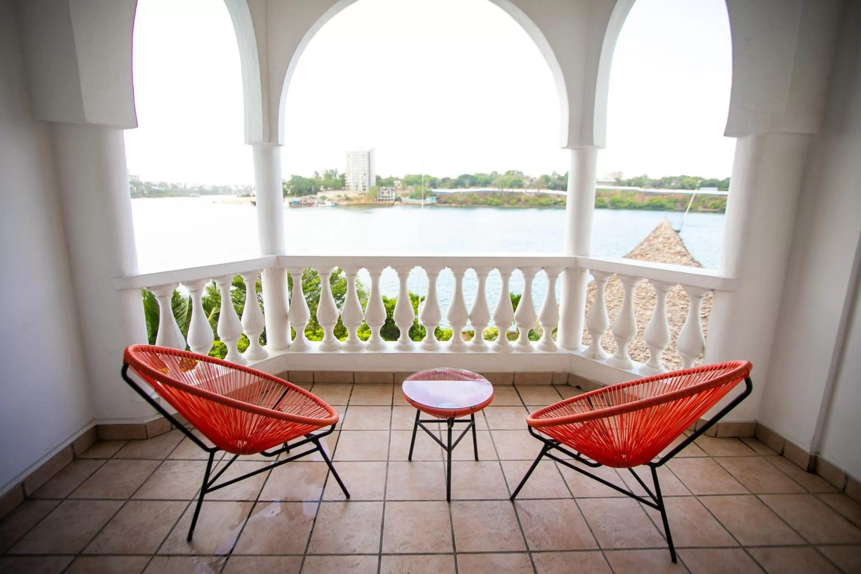 Balcony/Terrace in CityBlue Creekside Hotel & Suites