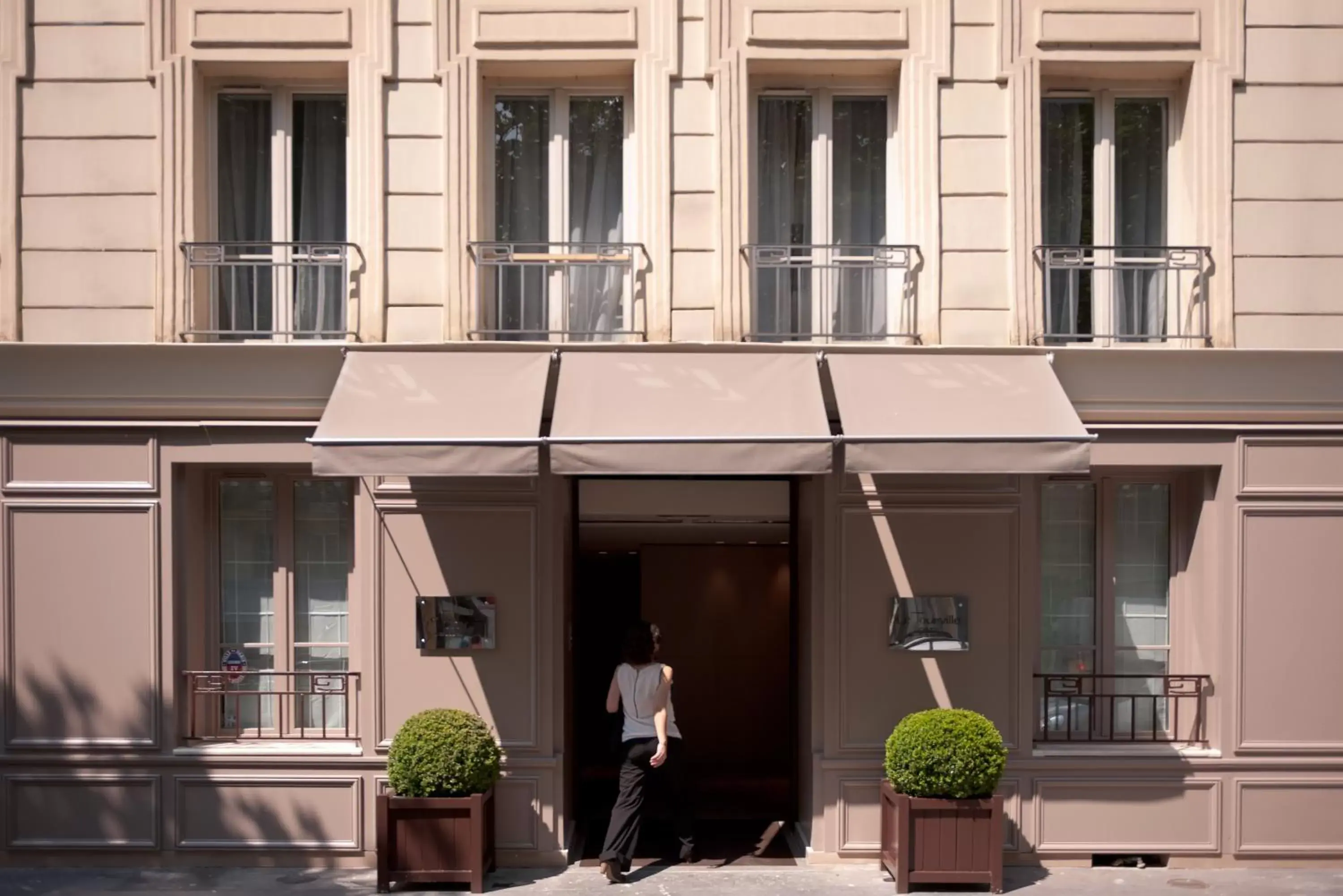 Facade/entrance in Hôtel Le Tourville by Inwood Hotels