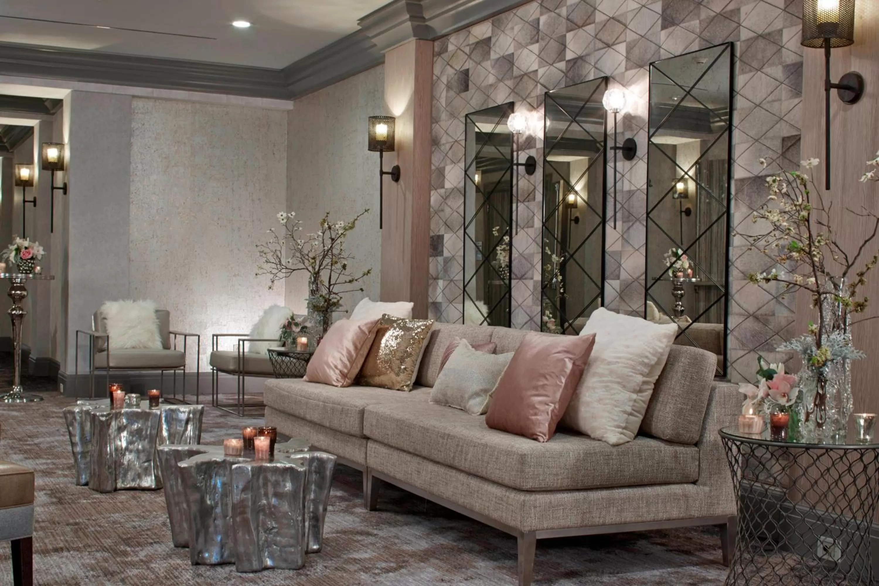 Banquet/Function facilities in Rochester Airport Marriott