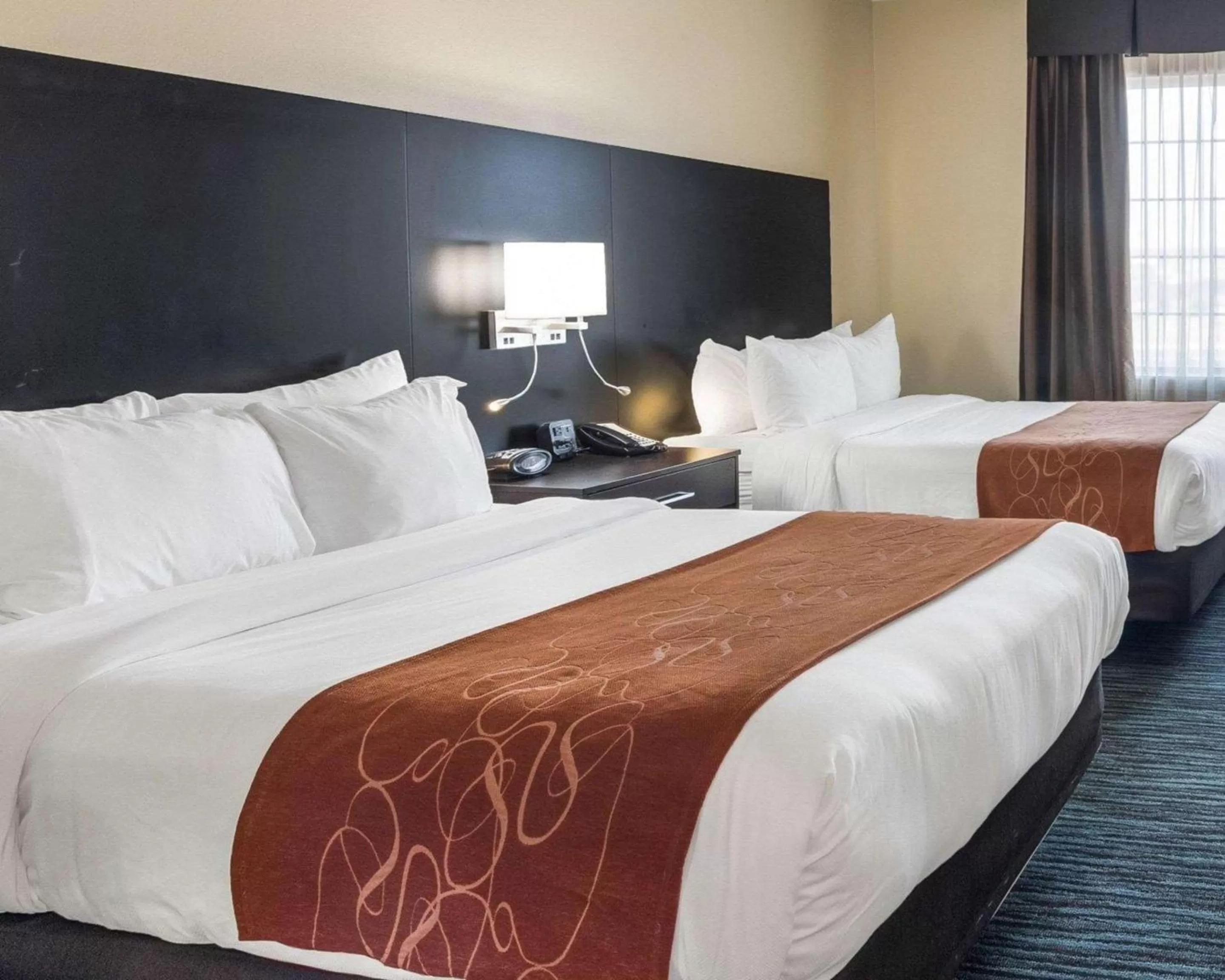 Bed in Comfort Suites Odessa near University