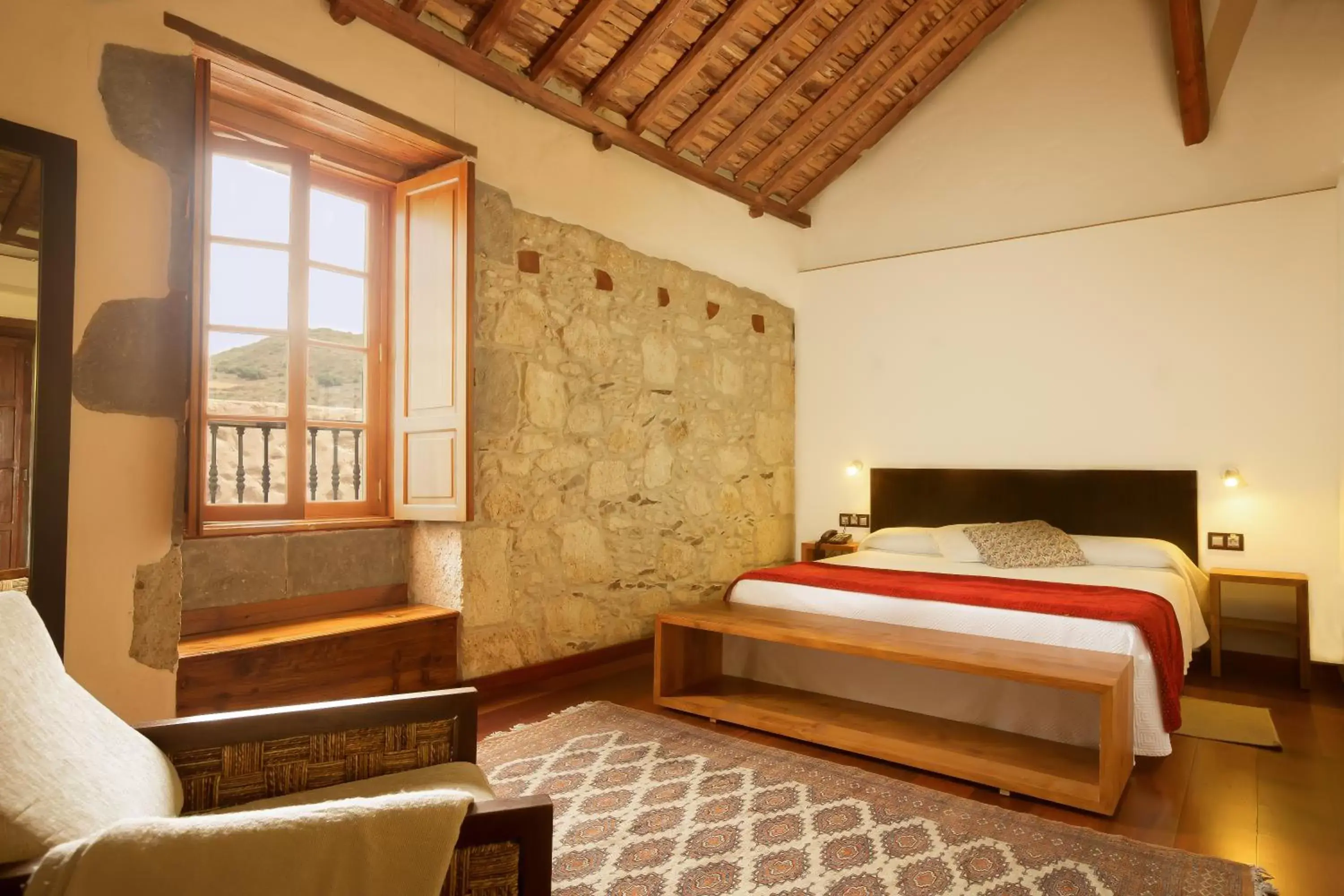 Photo of the whole room, Bed in Hotel Rural El Mondalón