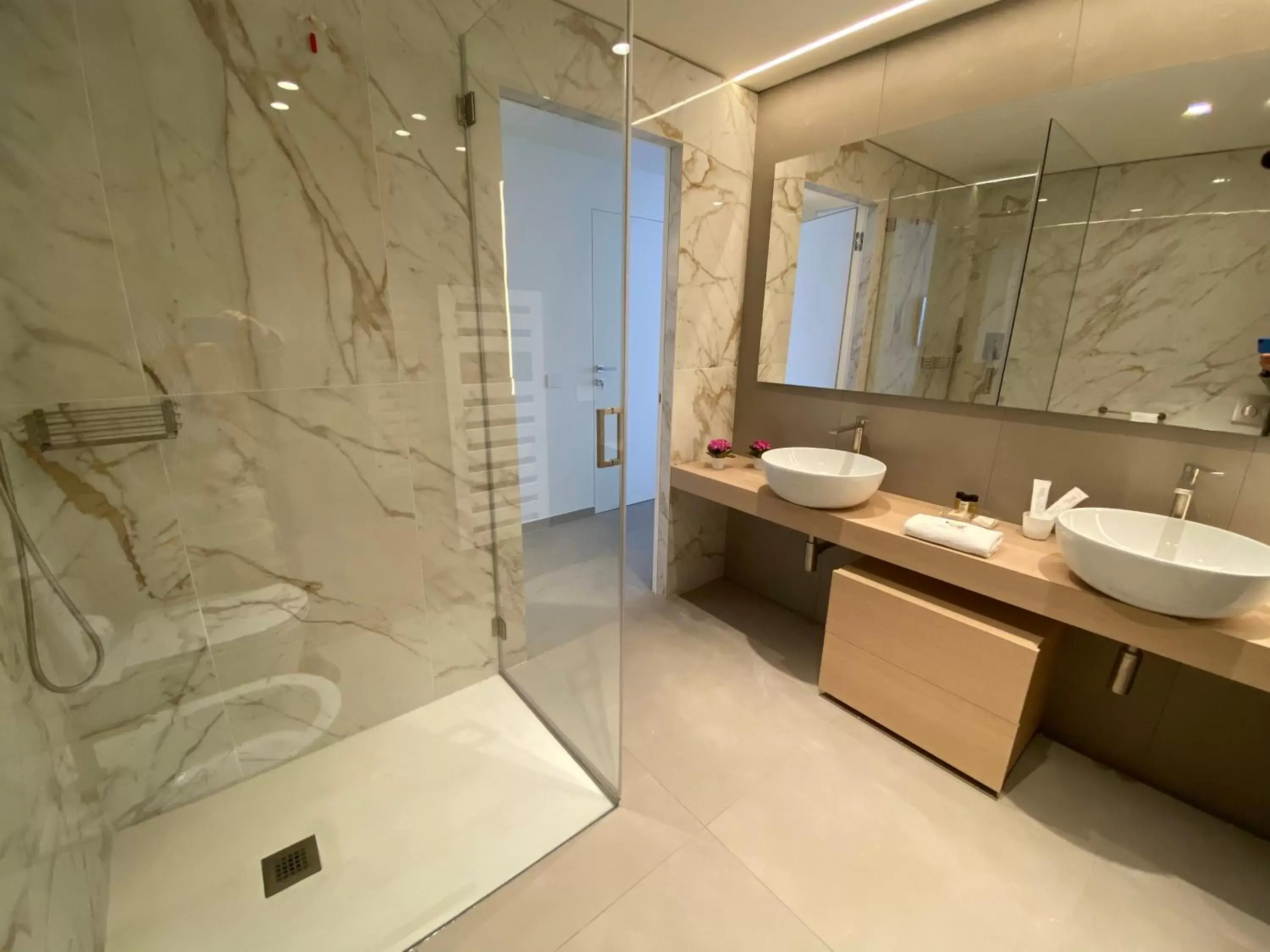 Bathroom in Sicilia's Art Hotel & Spa