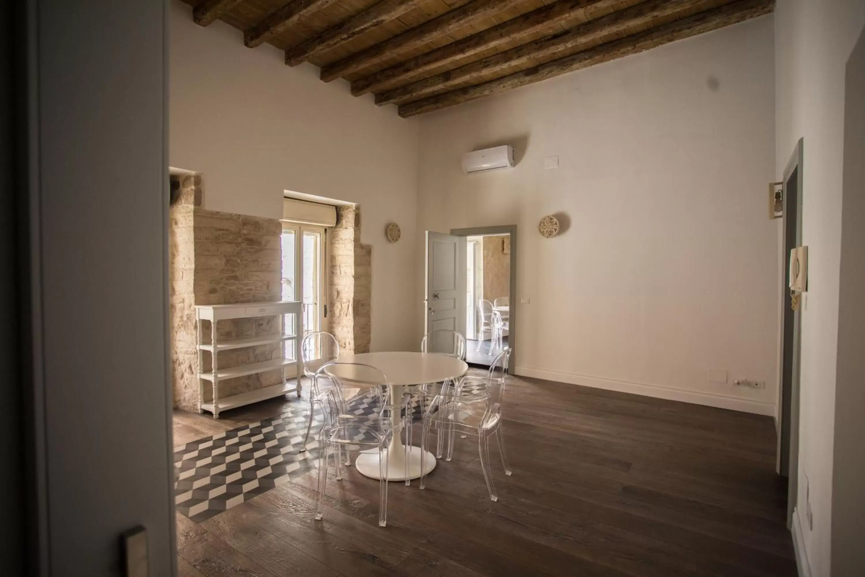 Communal lounge/ TV room, Dining Area in Palazzo Siena De Facendis