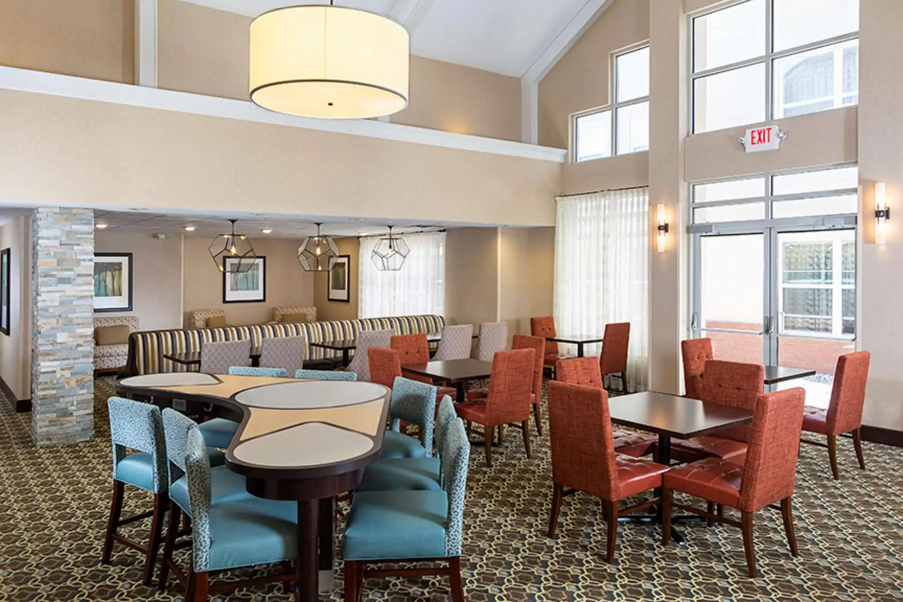 Breakfast, Restaurant/Places to Eat in Homewood Suites Grand Rapids