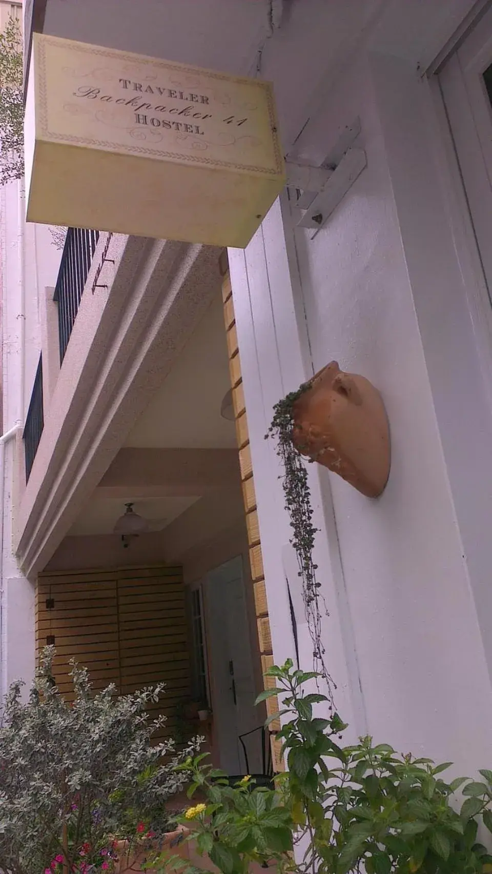 Facade/entrance in Backpacker 41 Hostel - Kaohsiung Facade/entrance in Backpacker 41 Hostel - Kaohsiung