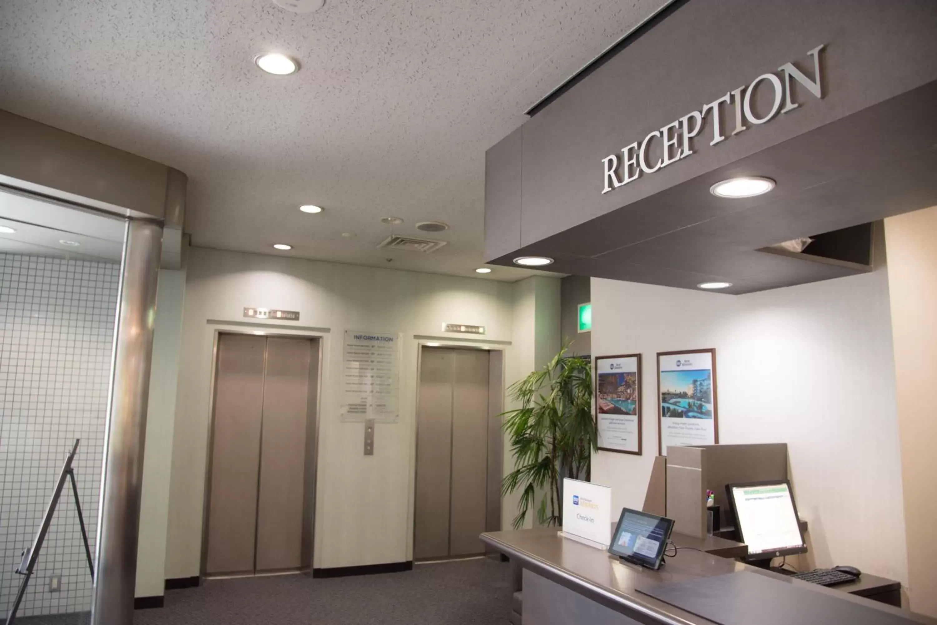 Lobby or reception, Lobby/Reception in Best Western Osaka Tsukamoto