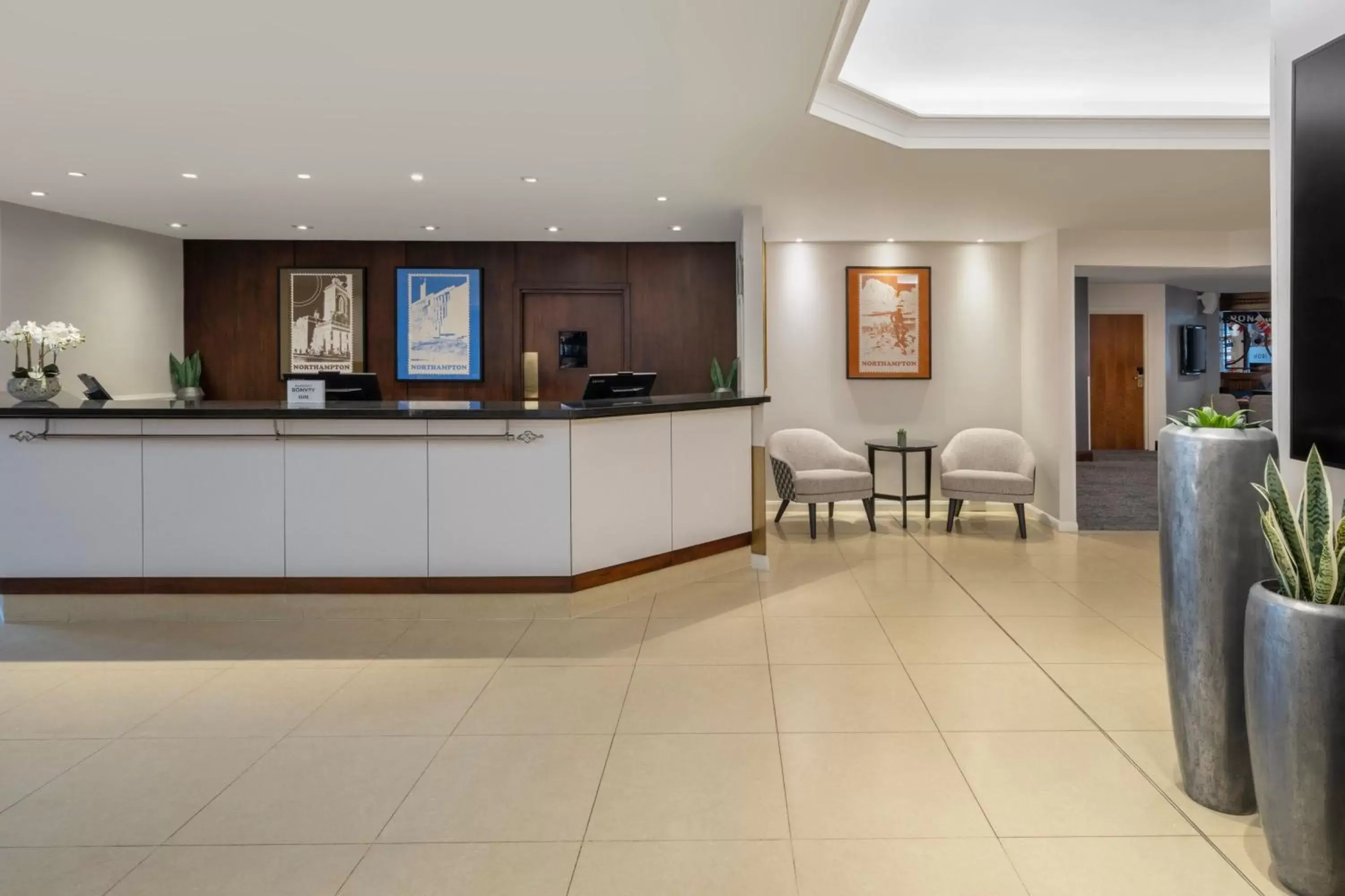 Lobby or reception, Lobby/Reception in Delta Hotels by Marriott Northampton