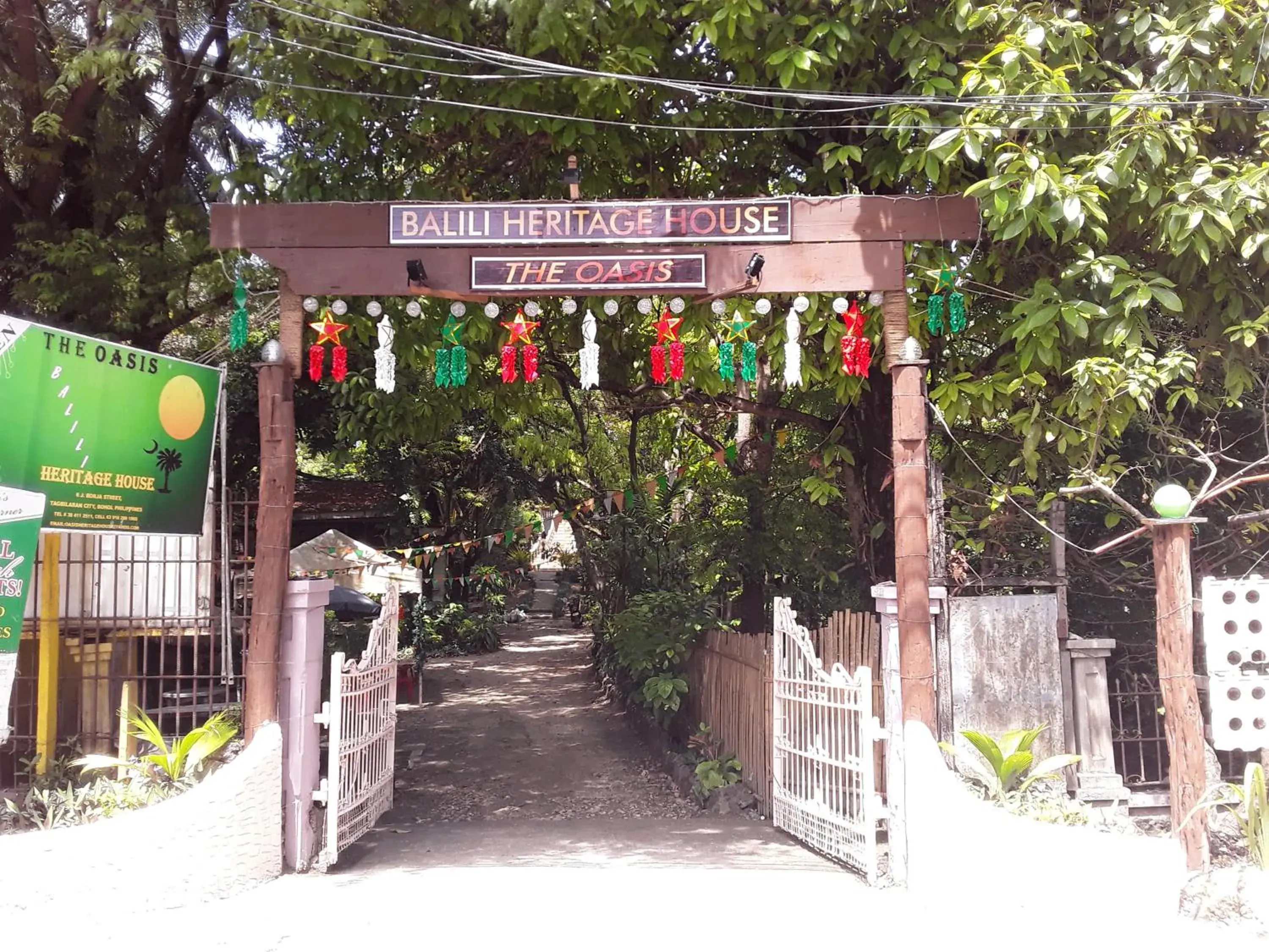 Facade/entrance in Oasis Balili Heritage Lodge