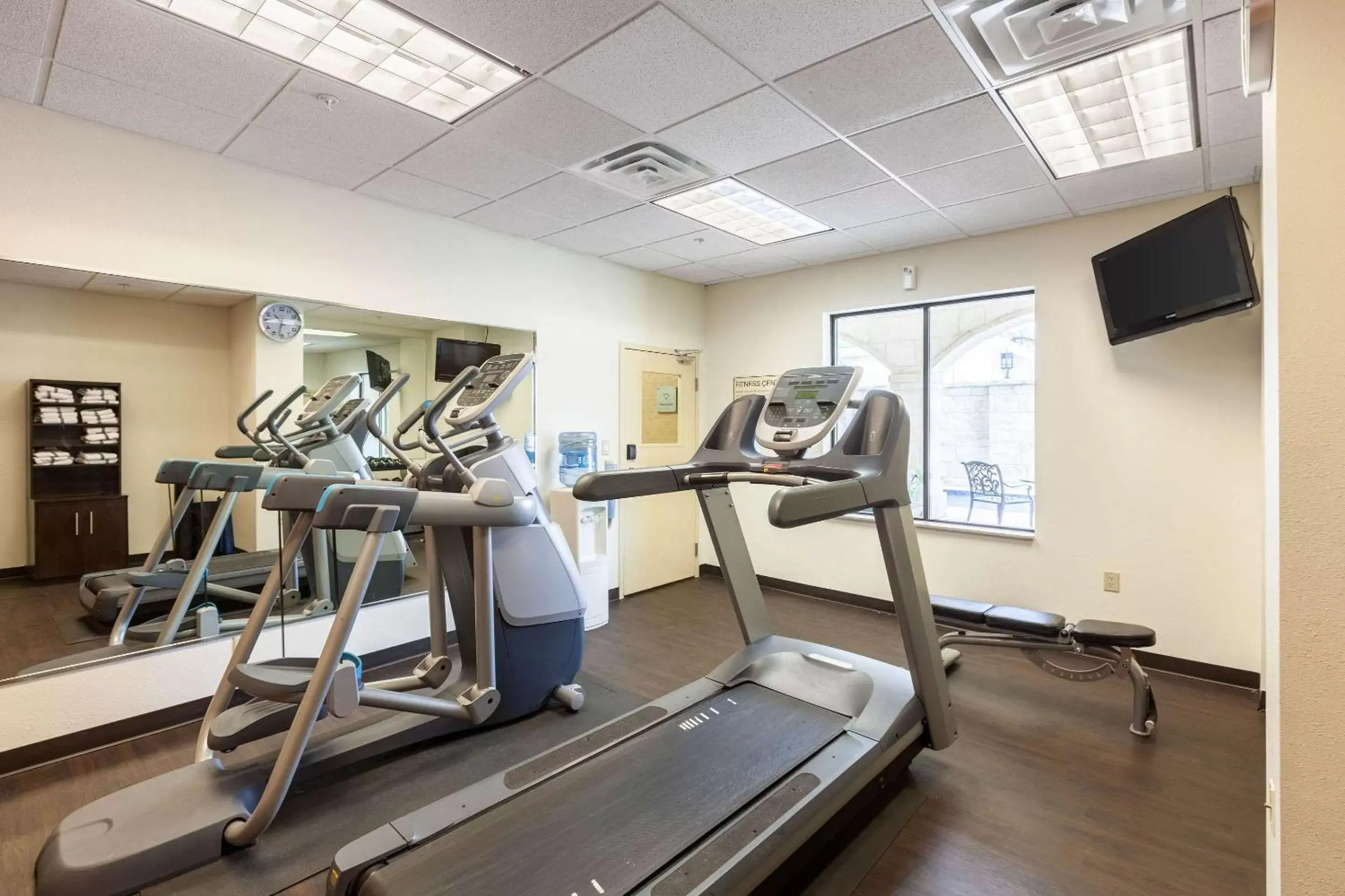 Activities, Fitness Center/Facilities in Comfort Suites Alamo Riverwalk