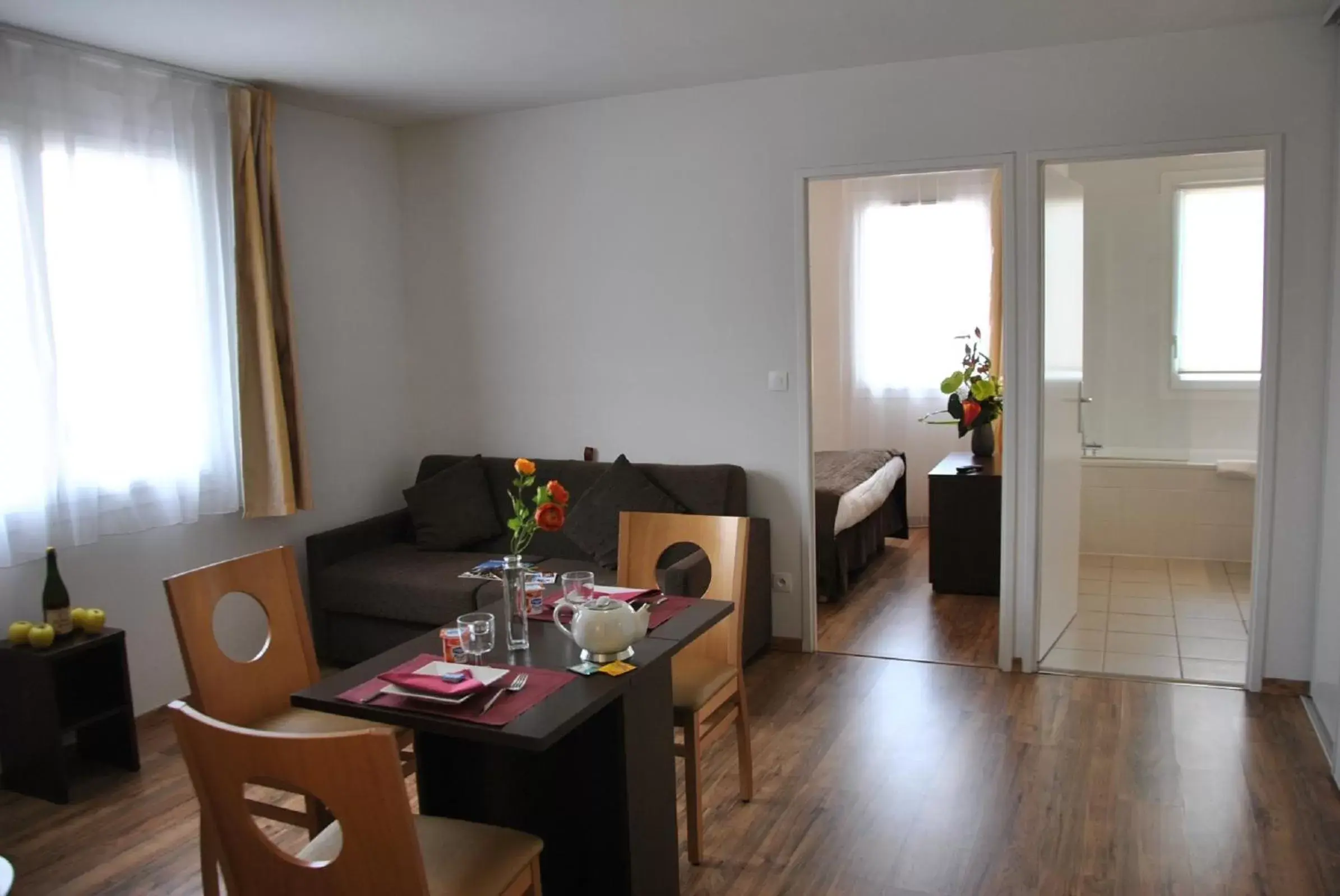 Living room, Dining Area in Séjours & Affaires Caen Le Clos Beaumois
