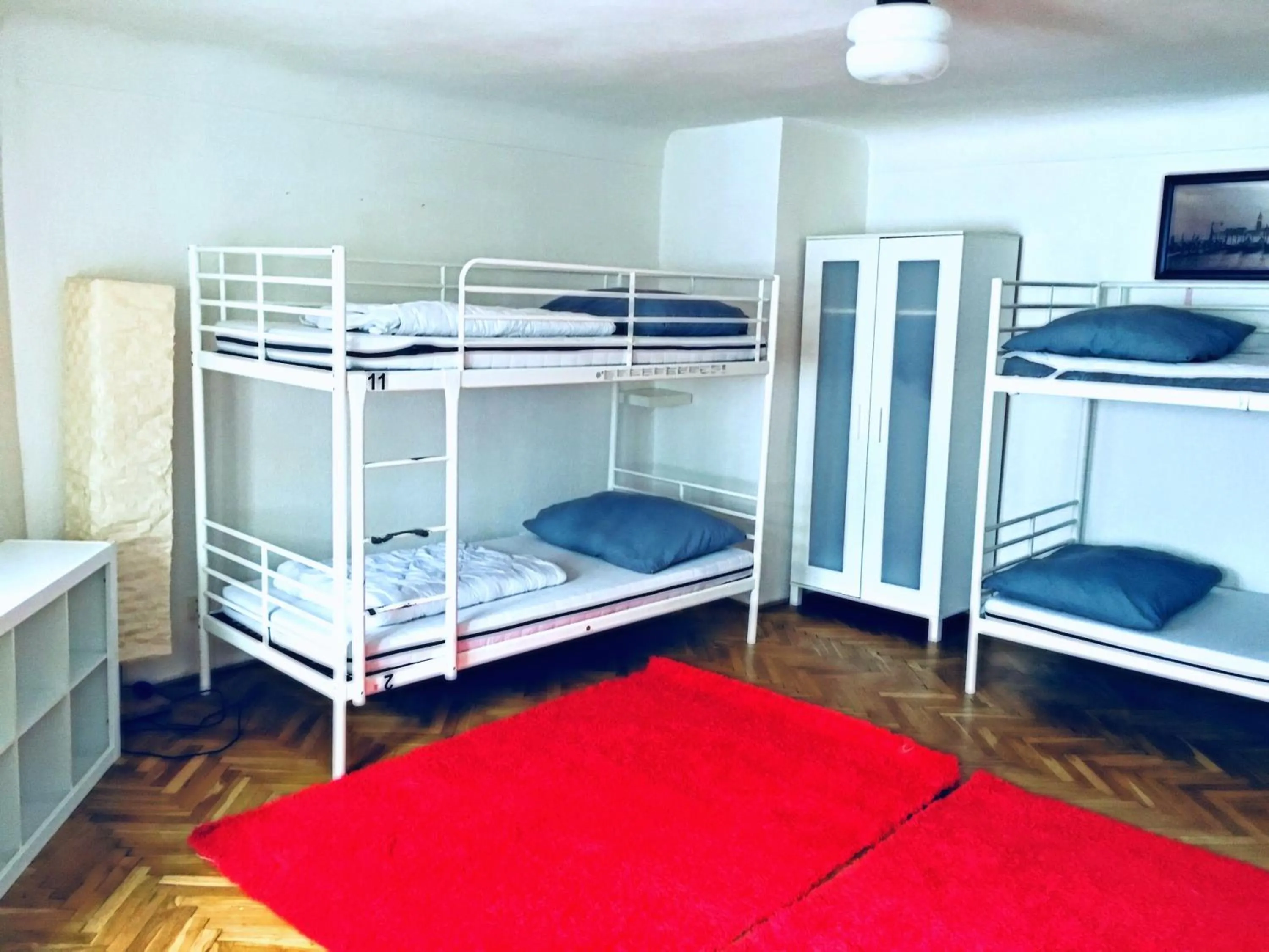 Single Bed in 12-Bed Mixed Dormitory Room in Hostel HOMEr - Old Town Square