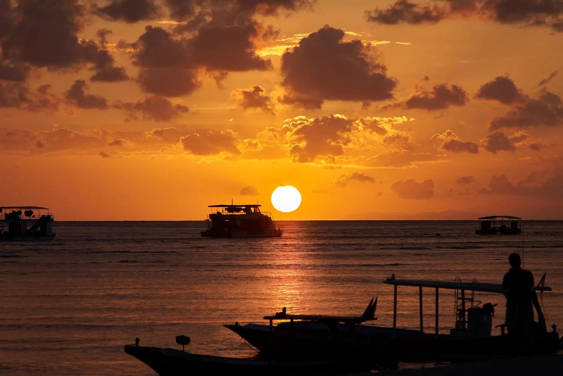 Sunrise in Mahagiri Resort Nusa Lembongan