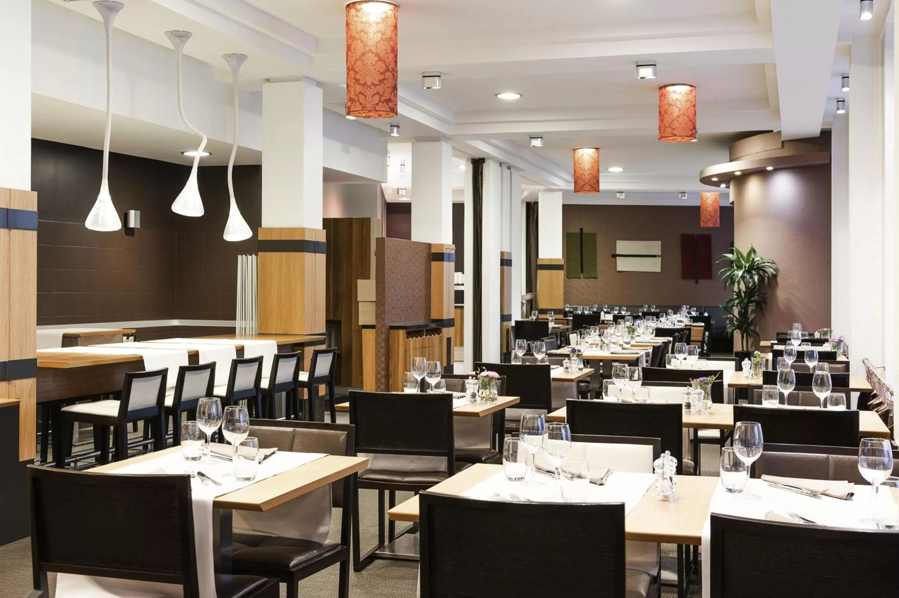 Restaurant/places to eat in Novotel Gent Centrum