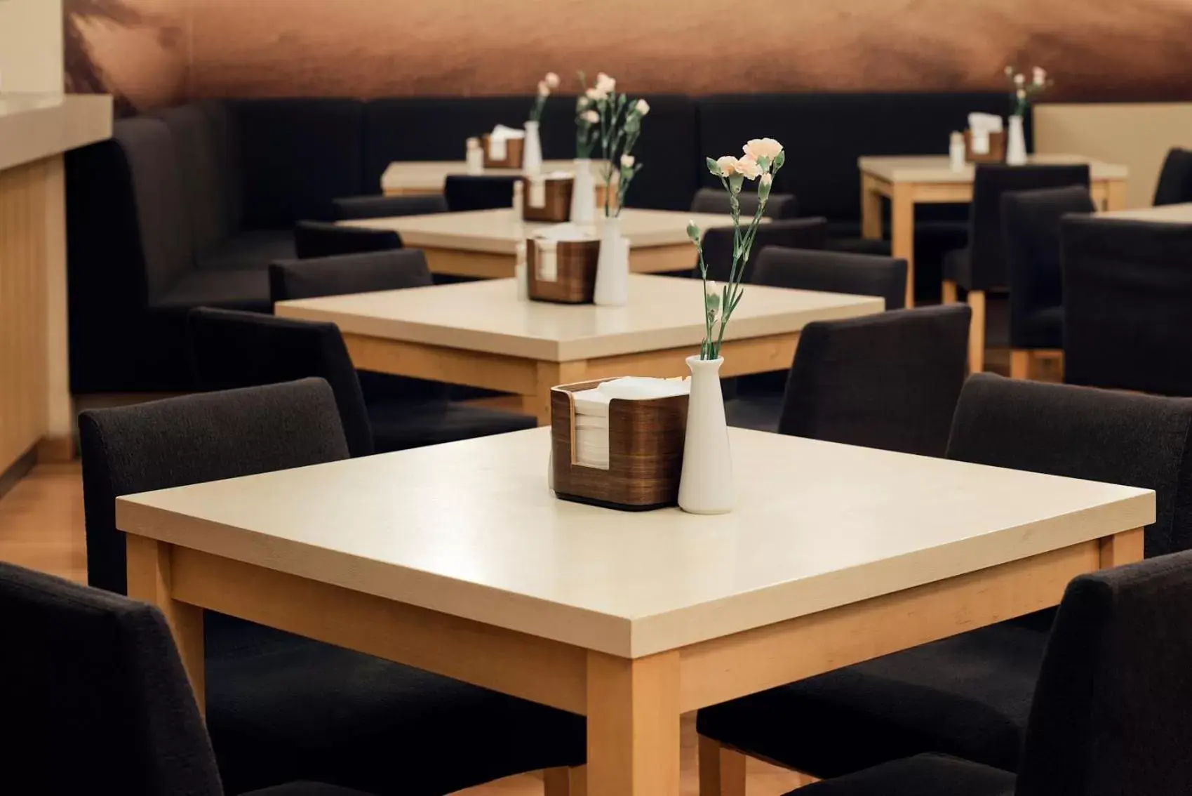 Lounge or bar in Green Park Hotel Klaipeda Lounge or bar in Green Park Hotel Klaipeda
