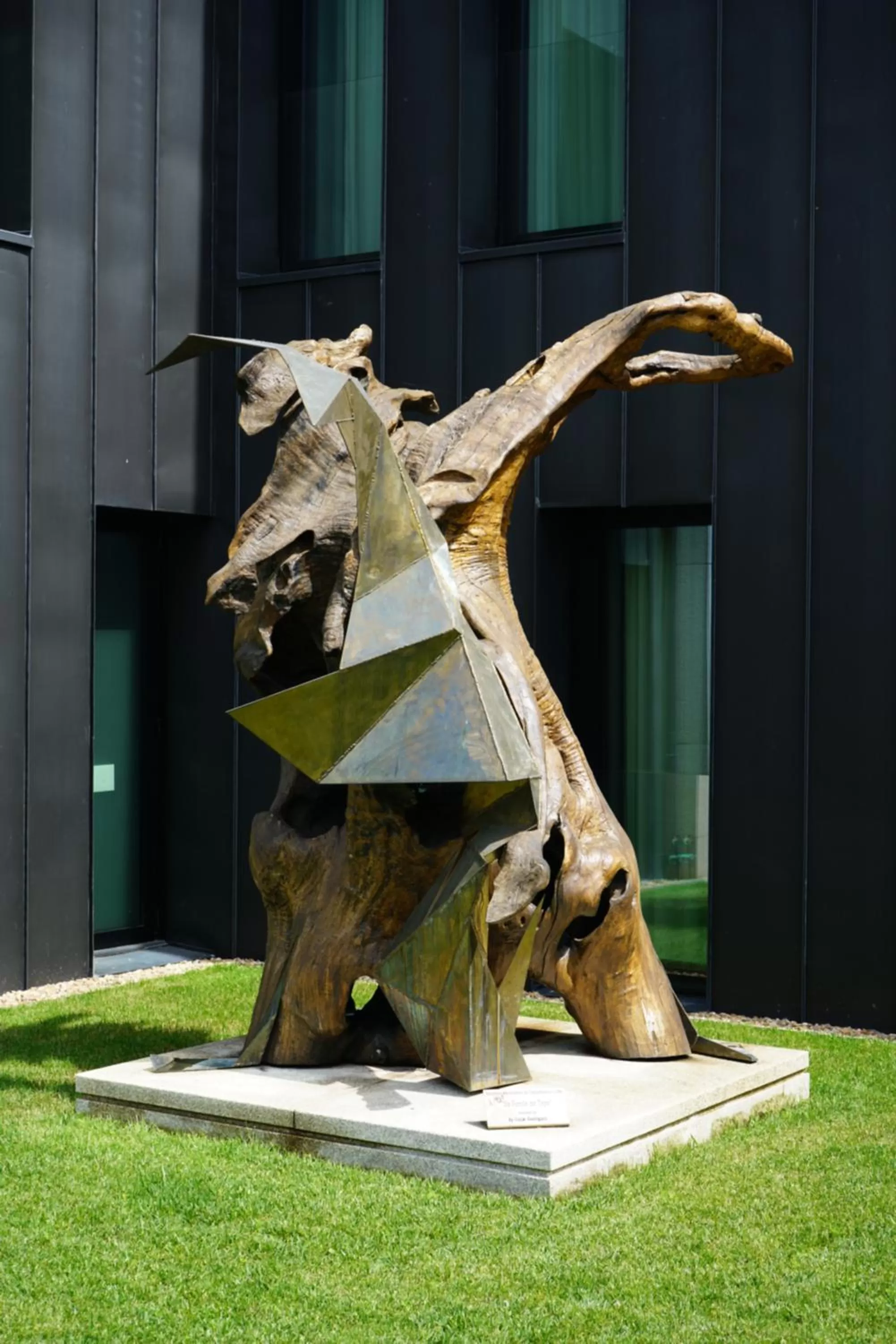 Decorative detail in Castelo Hotel