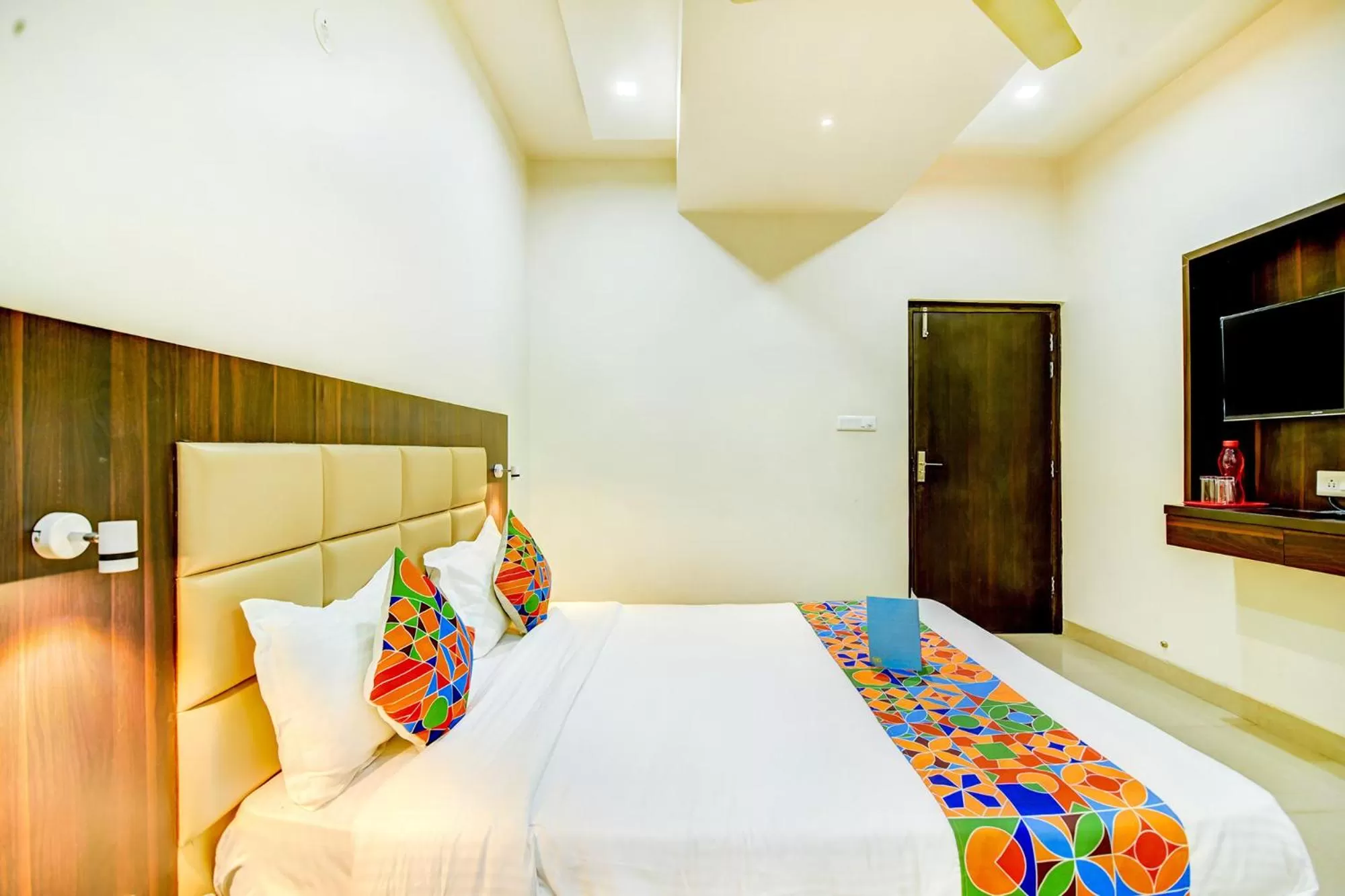 Bedroom, Bed in FabHotel Solitaire Inn Tilak Nagar