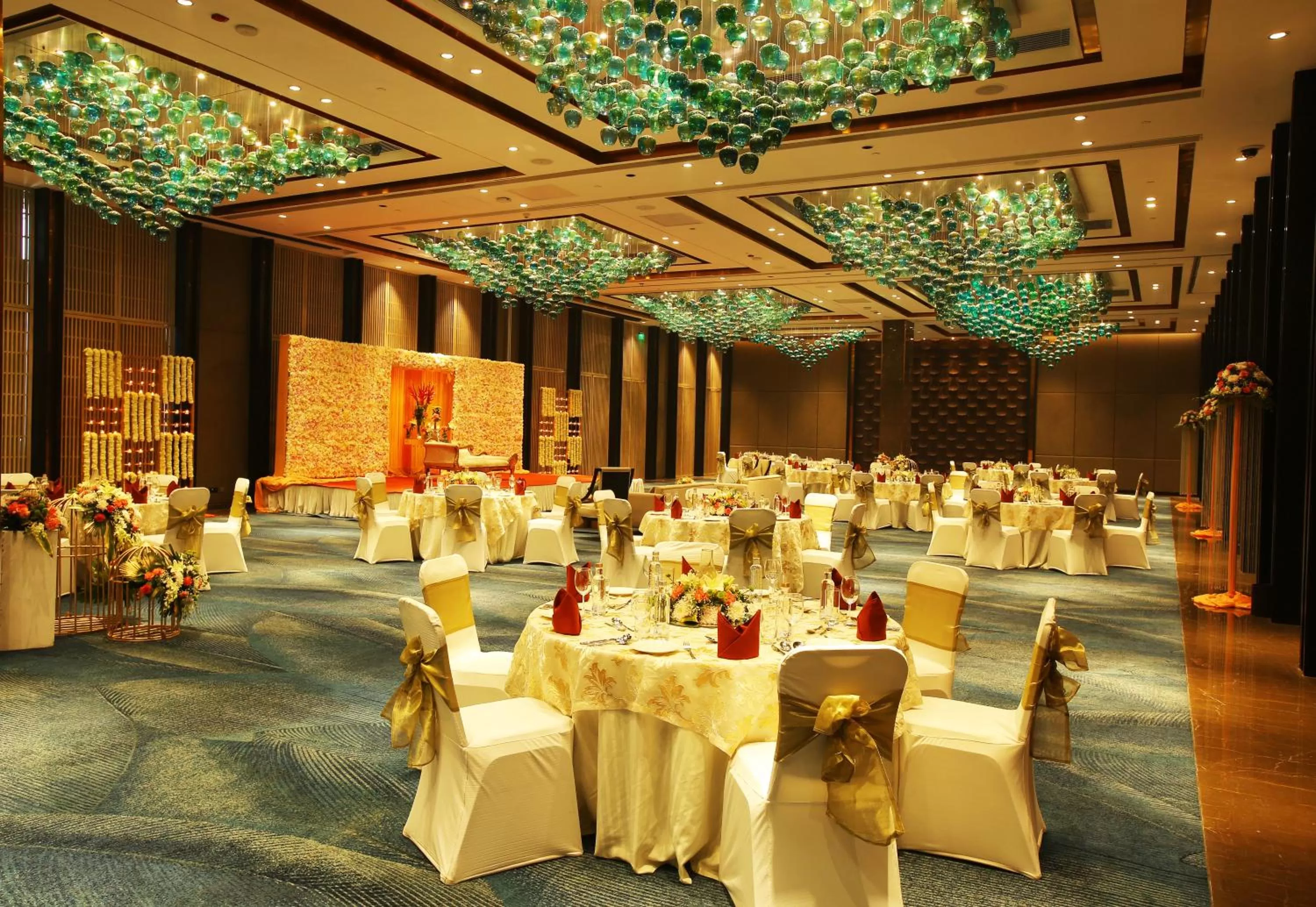 Meeting/conference room in Crowne Plaza New Delhi Mayur Vihar Noida by IHG