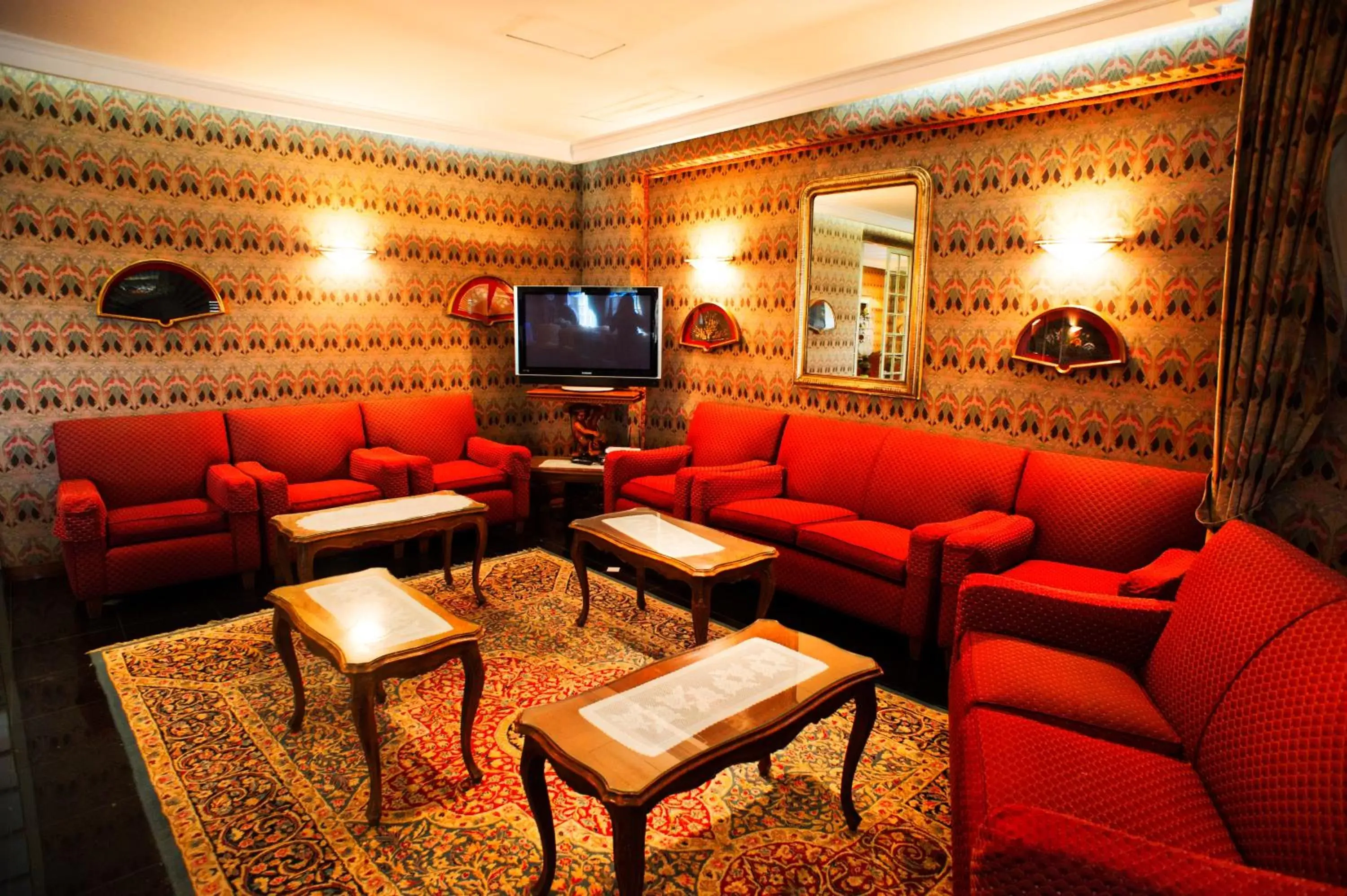 Communal lounge/ TV room, Lounge/Bar in Grande Albergo Miramare