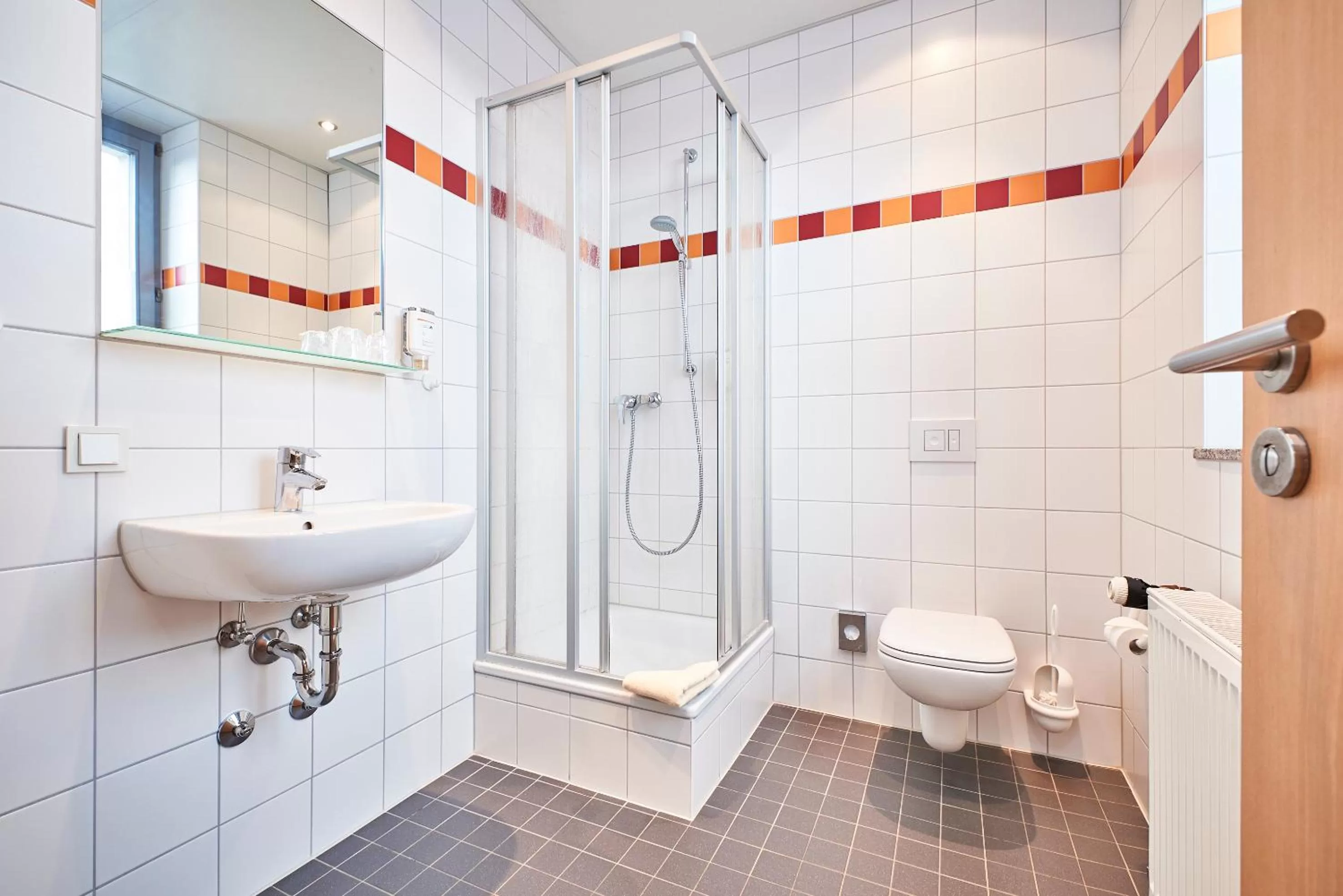 Photo of the whole room in DJH-Gästehaus Bermuda3Eck