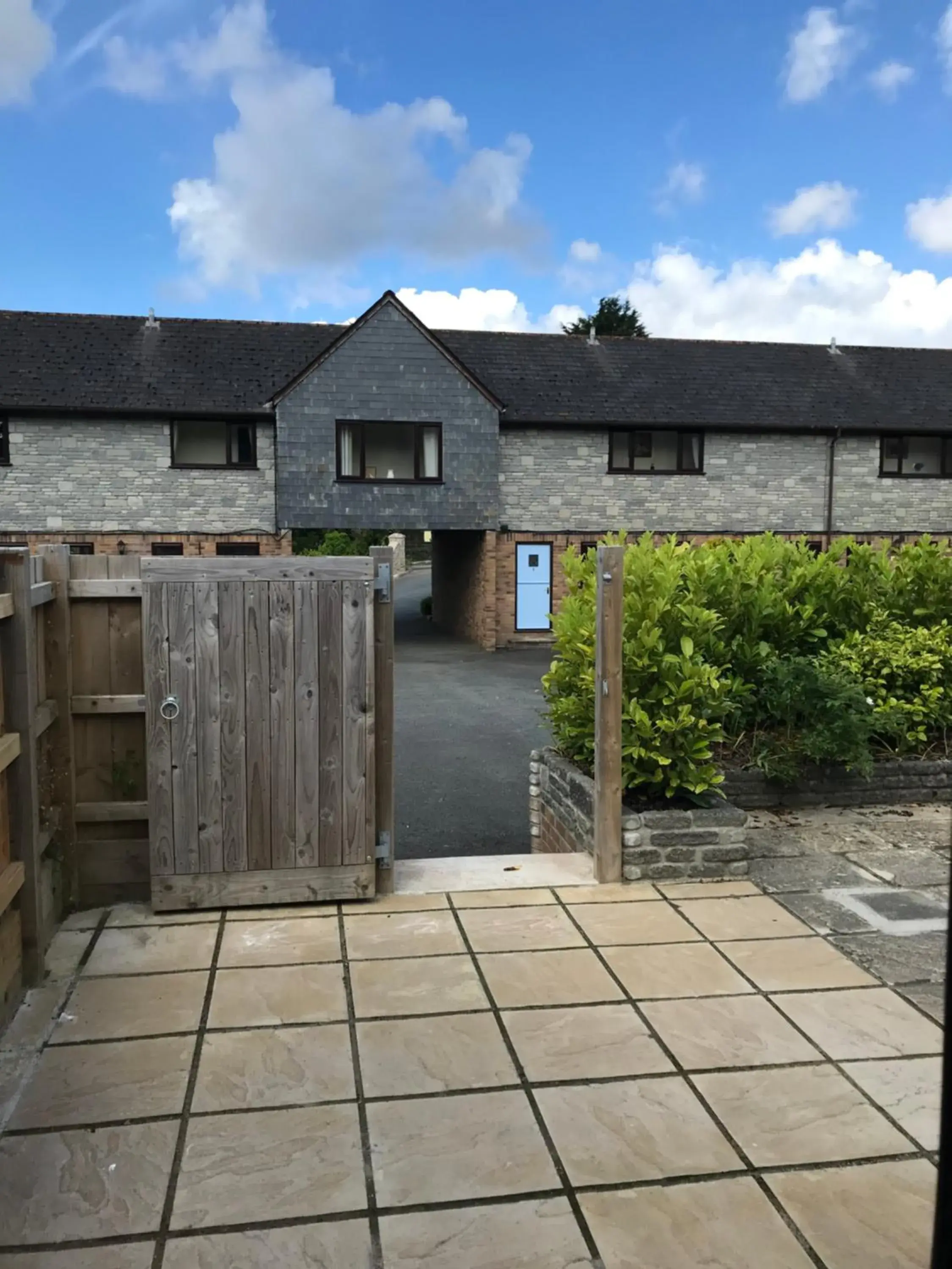 Property Building in Smithaleigh Farm Rooms and Apartments