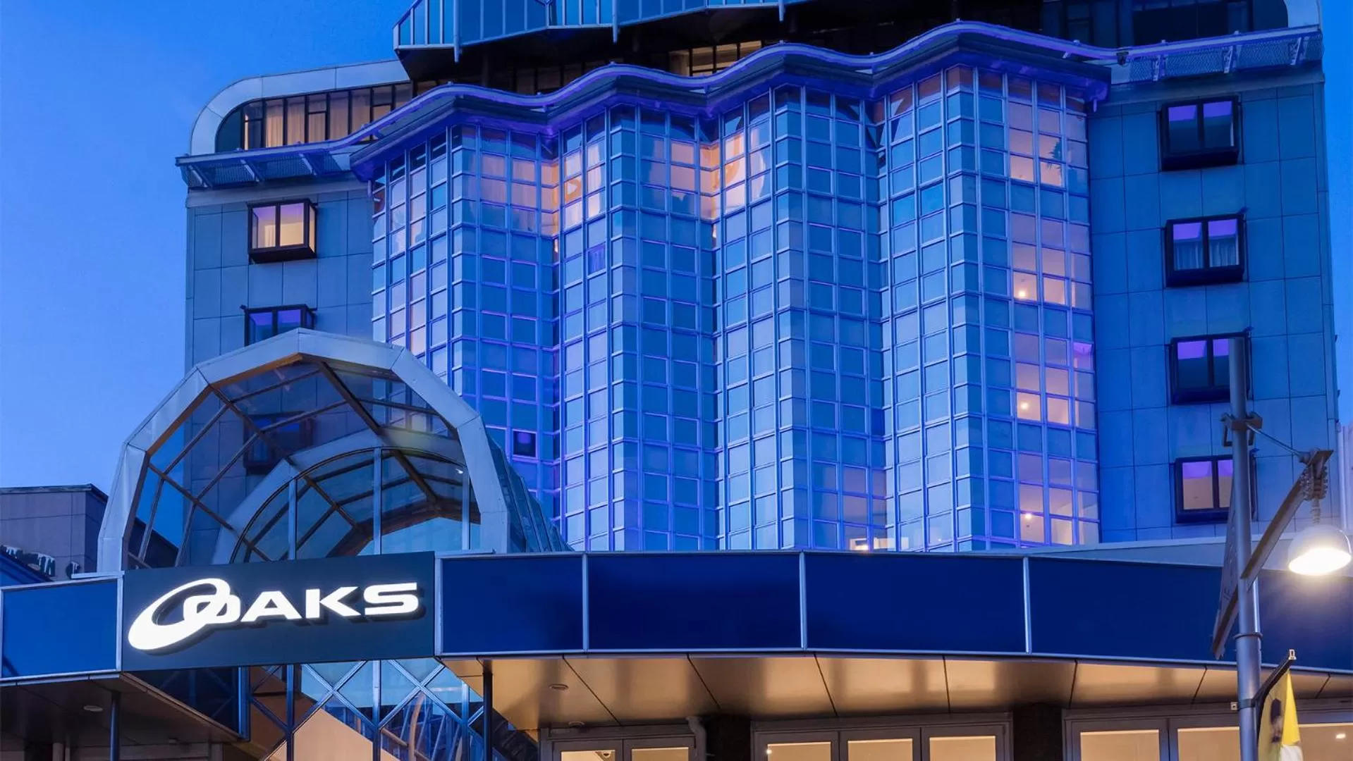 Property building in Oaks Wellington Hotel