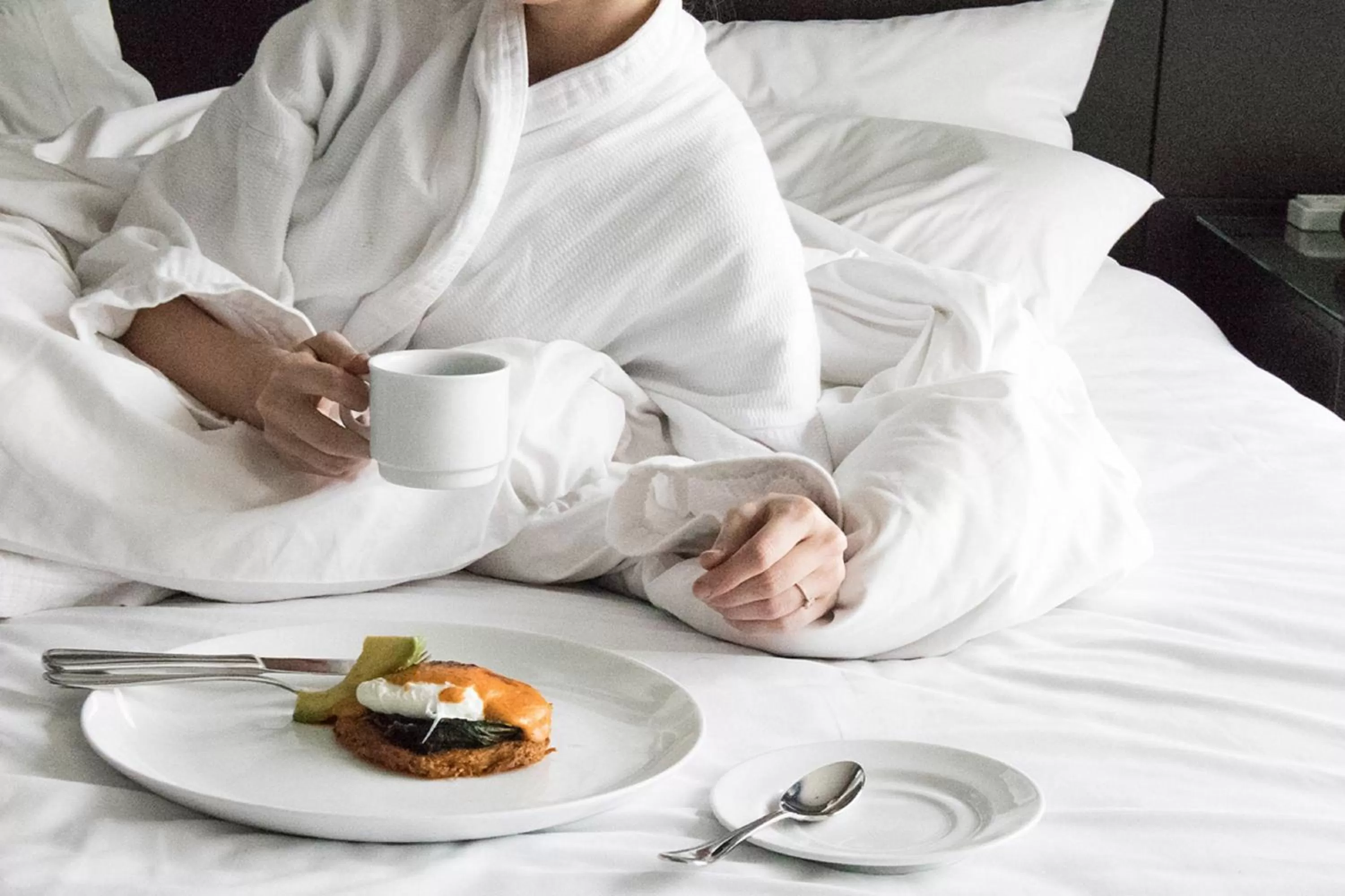 Restaurant/places to eat, Bed in Le Méridien Mexico City Reforma