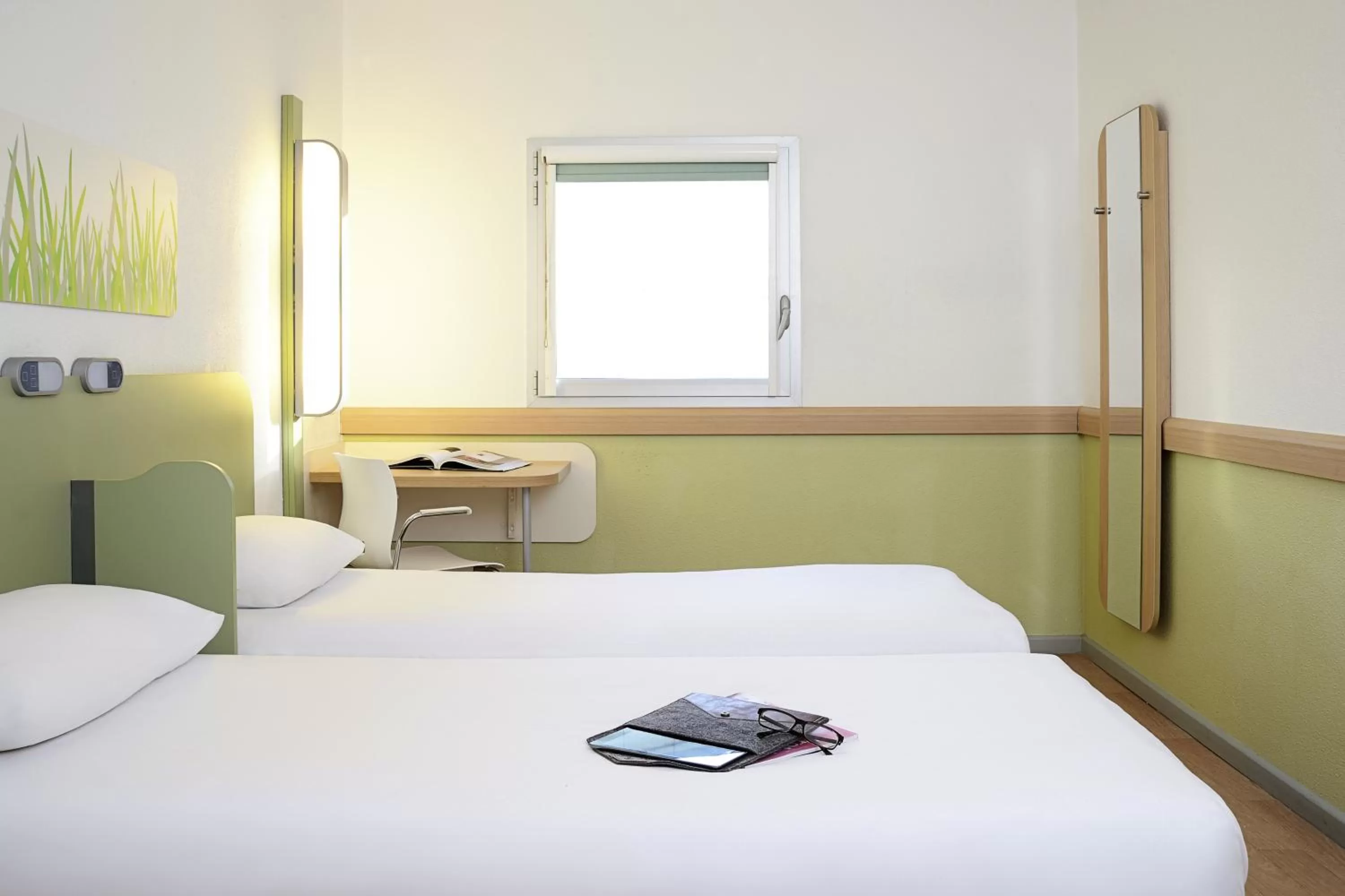 Bed in Ibis Budget Portsmouth