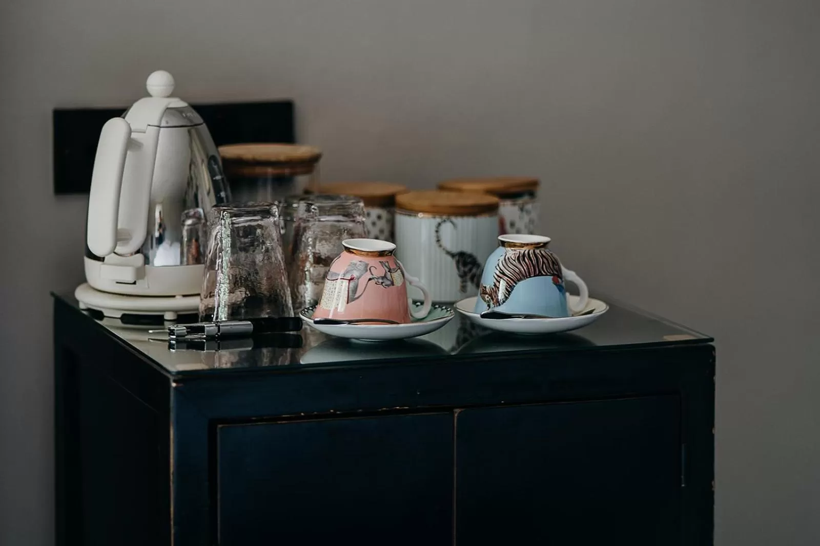 Coffee/tea facilities in Verzon House
