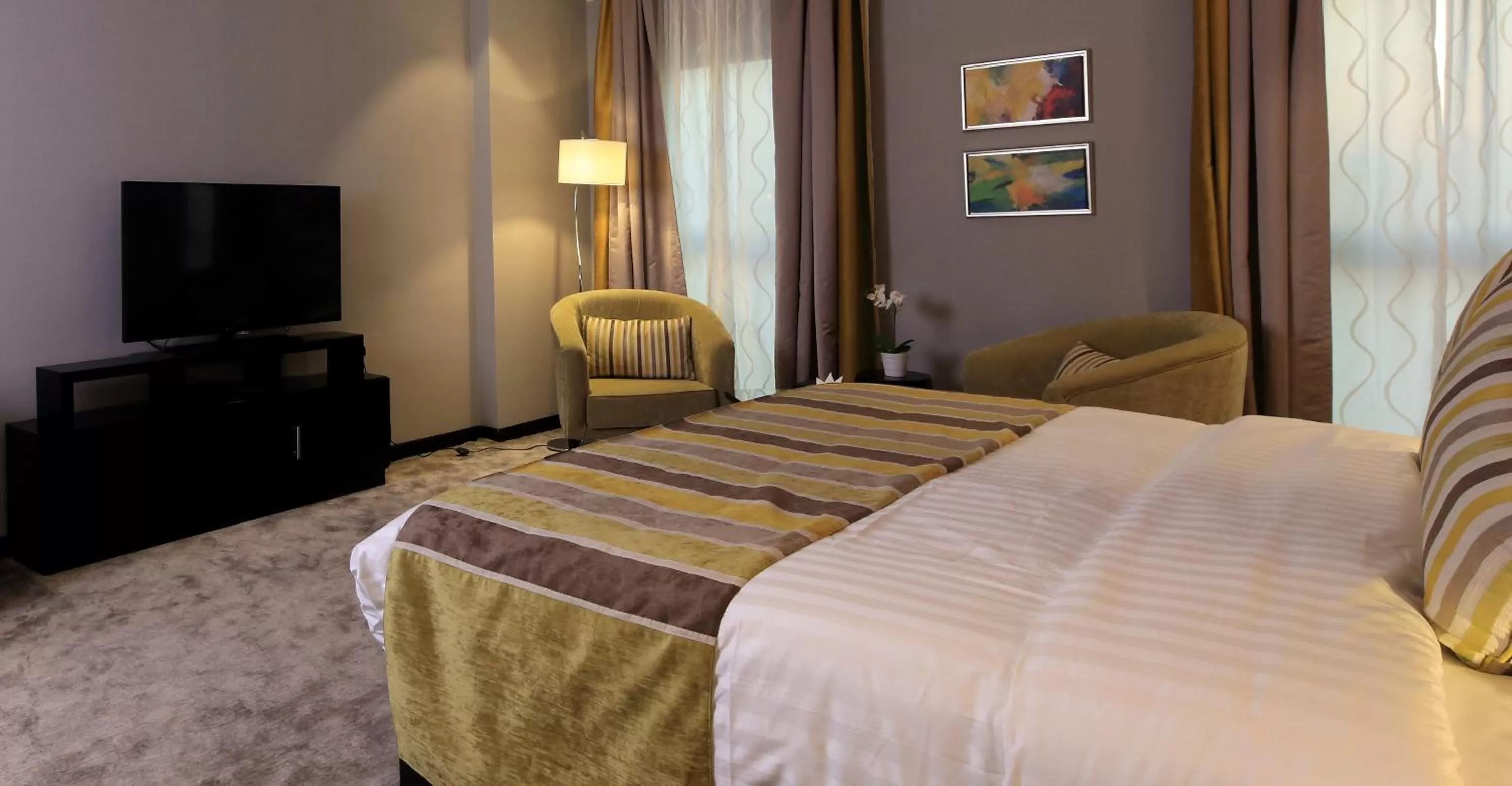 Bedroom, Bed in Best Western Plus Fursan