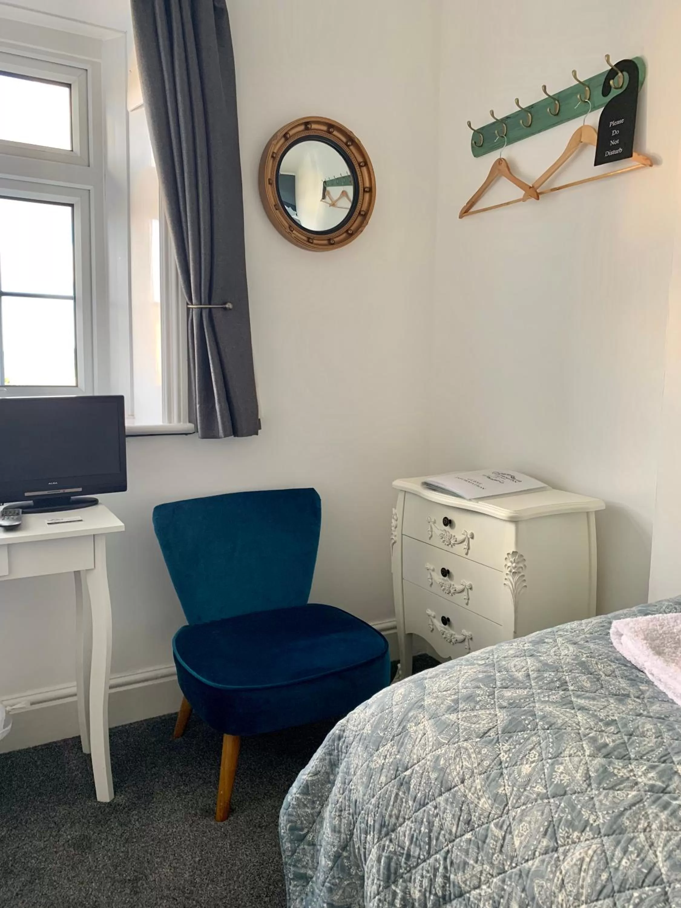 Bed in The Nags Head - Room only accommodation