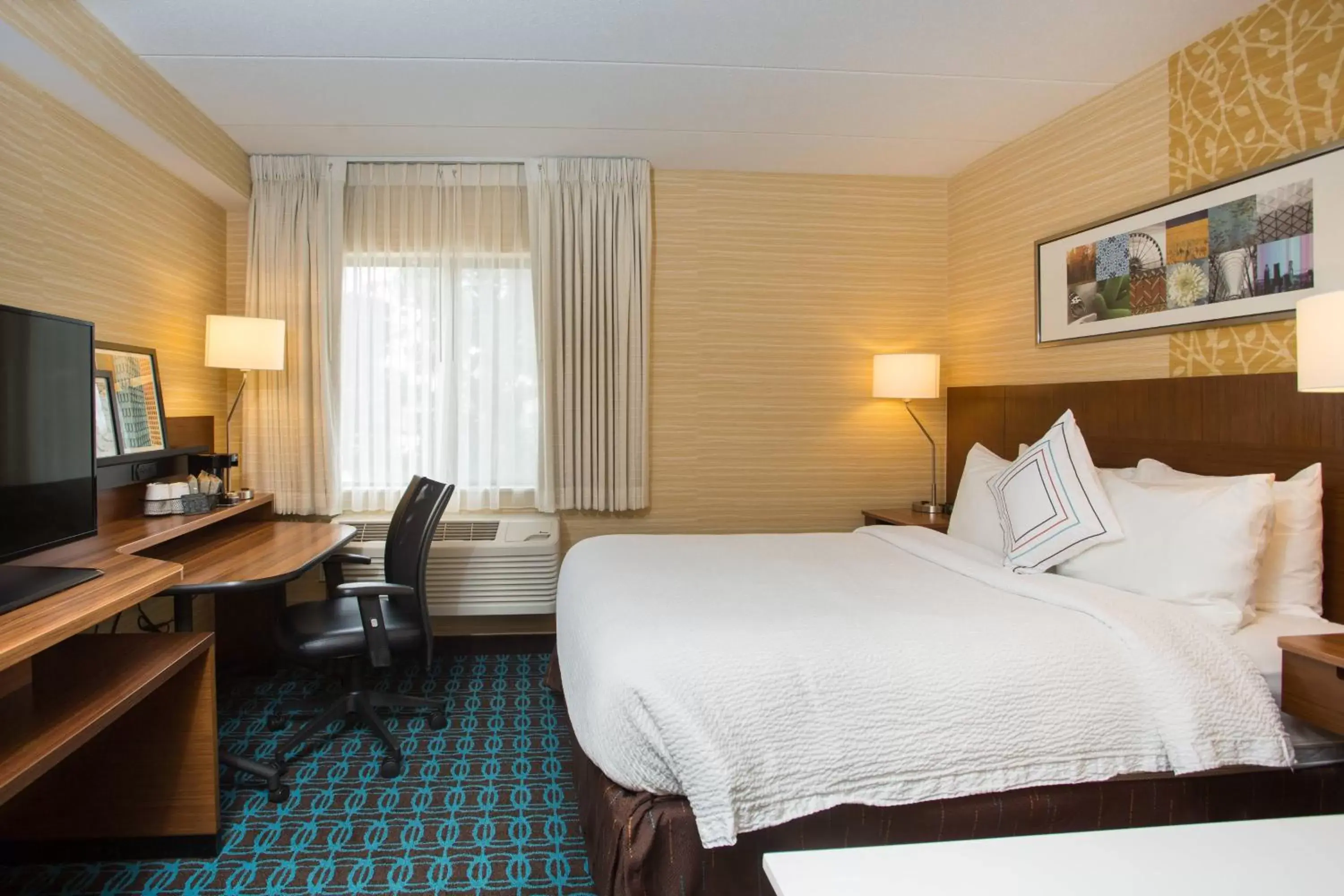 Photo of the whole room, Bed in Fairfield Inn Manchester - Boston Regional Airport