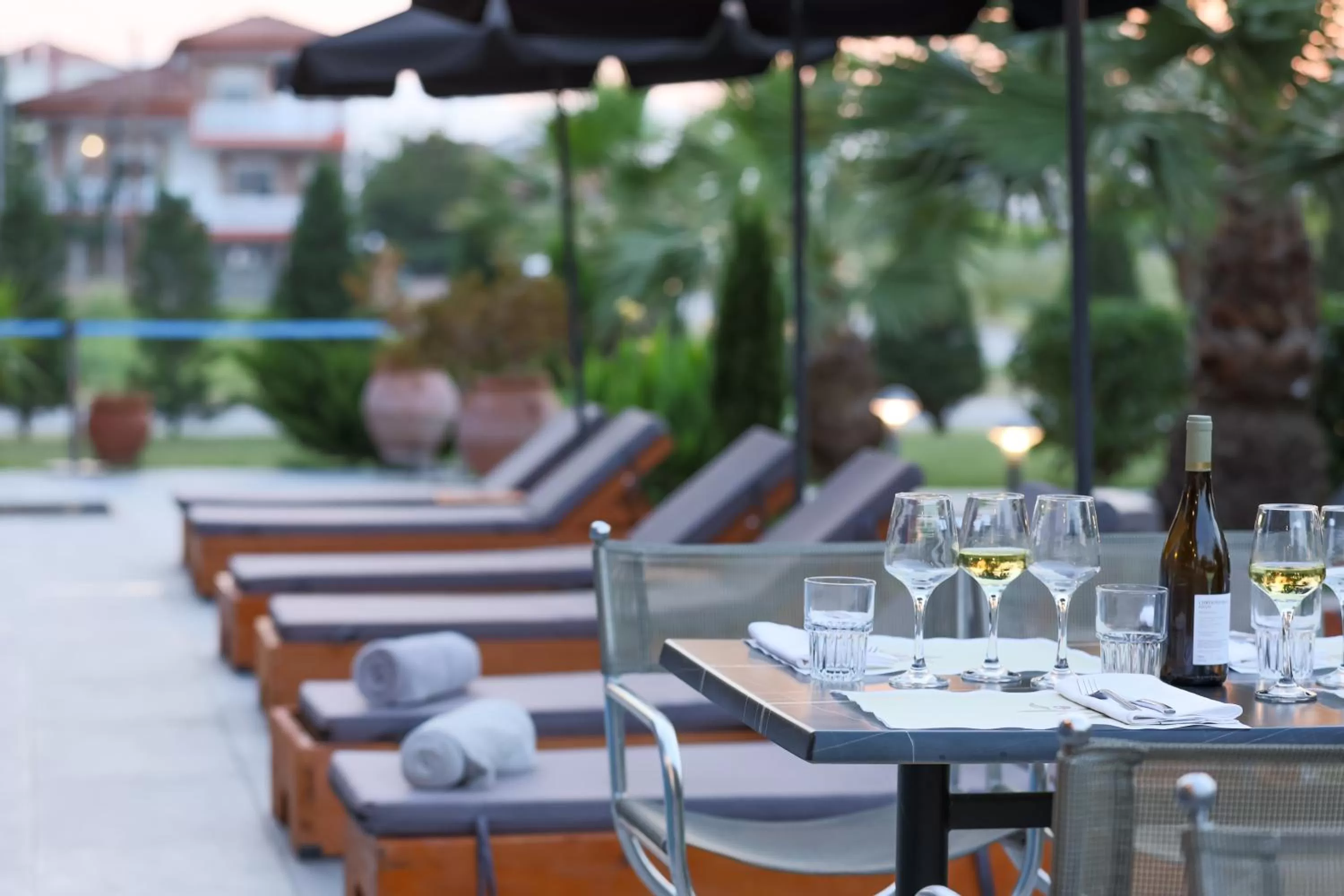 Restaurant/places to eat in Hotel Yakinthos