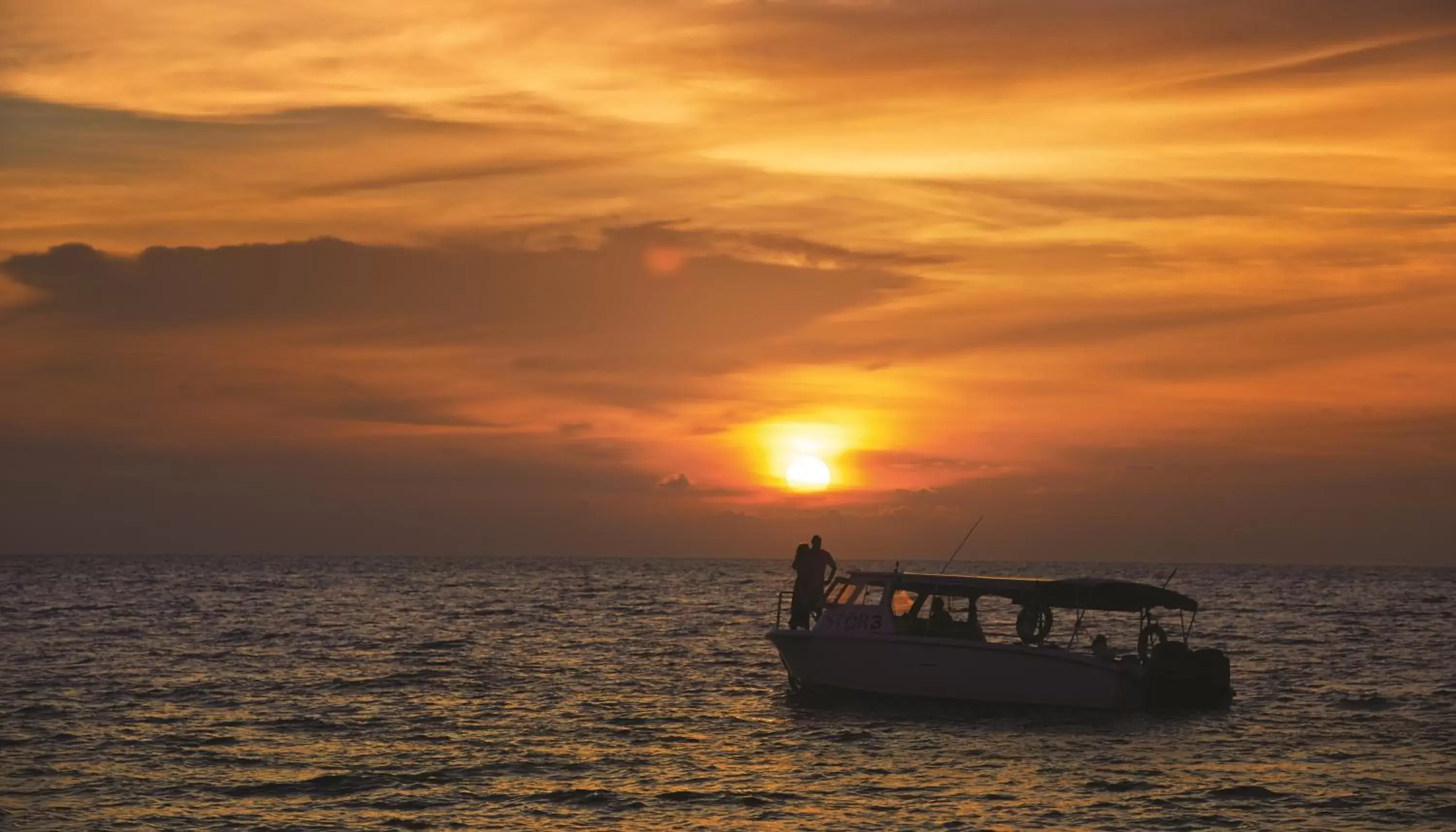 Summer, Sunrise/Sunset in Shangri-La Tanjung Aru, Kota Kinabalu