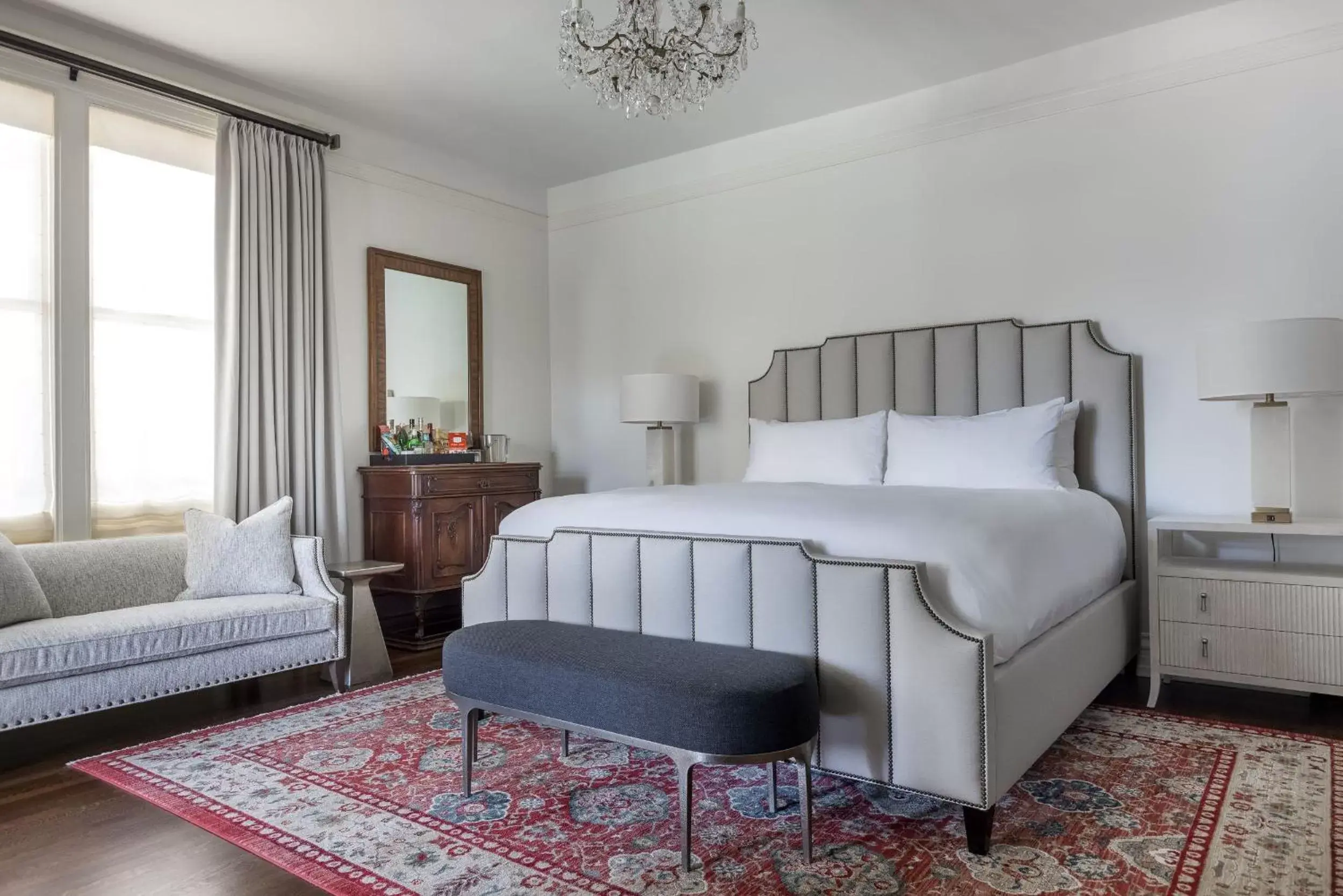 Bed in La Colombe d'Or Hotel