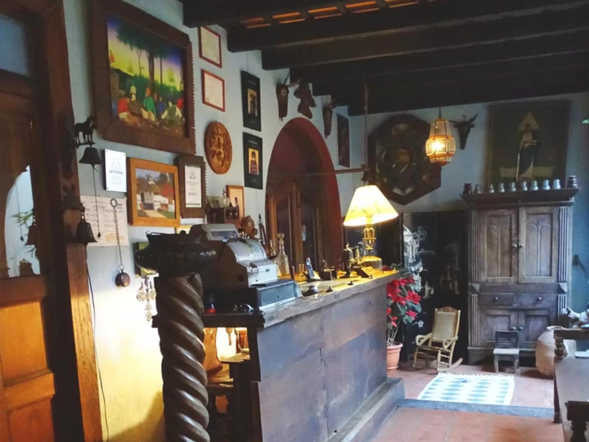 Lobby or reception in Posada San Sebastian