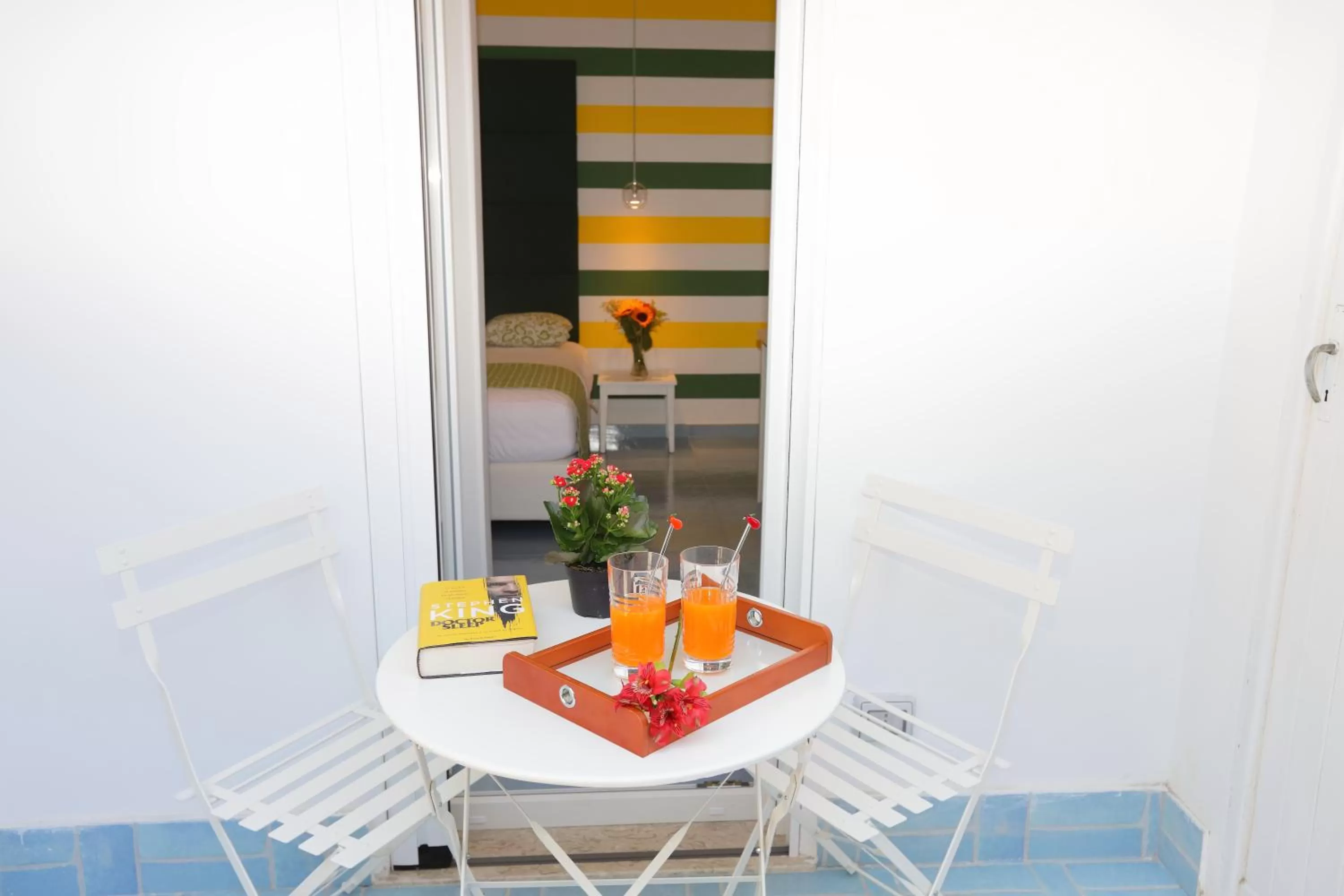 Balcony/Terrace, Dining Area in Domus Meta