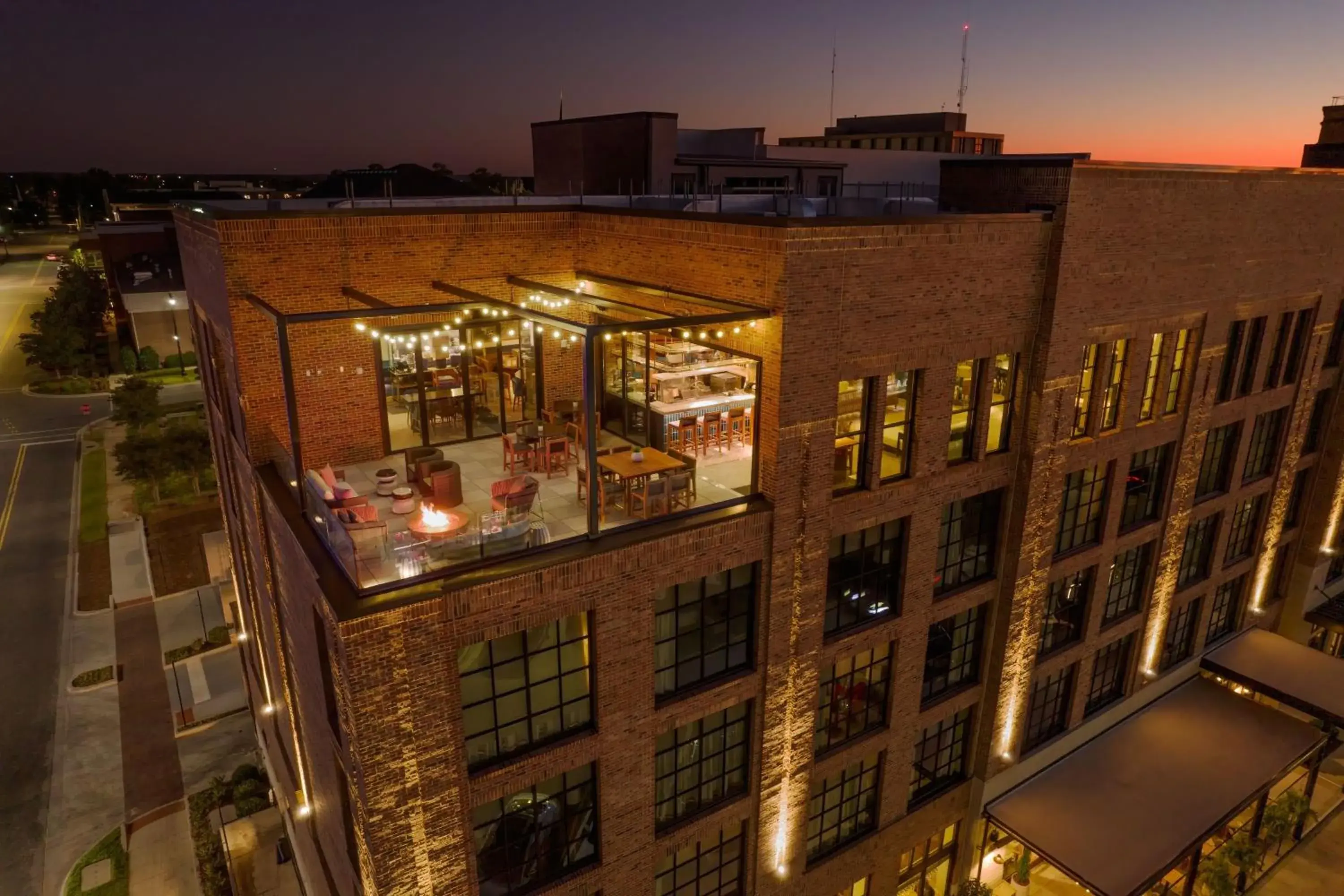 Property building in The Alamite, Tuscaloosa, a Tribute Portfolio Hotel