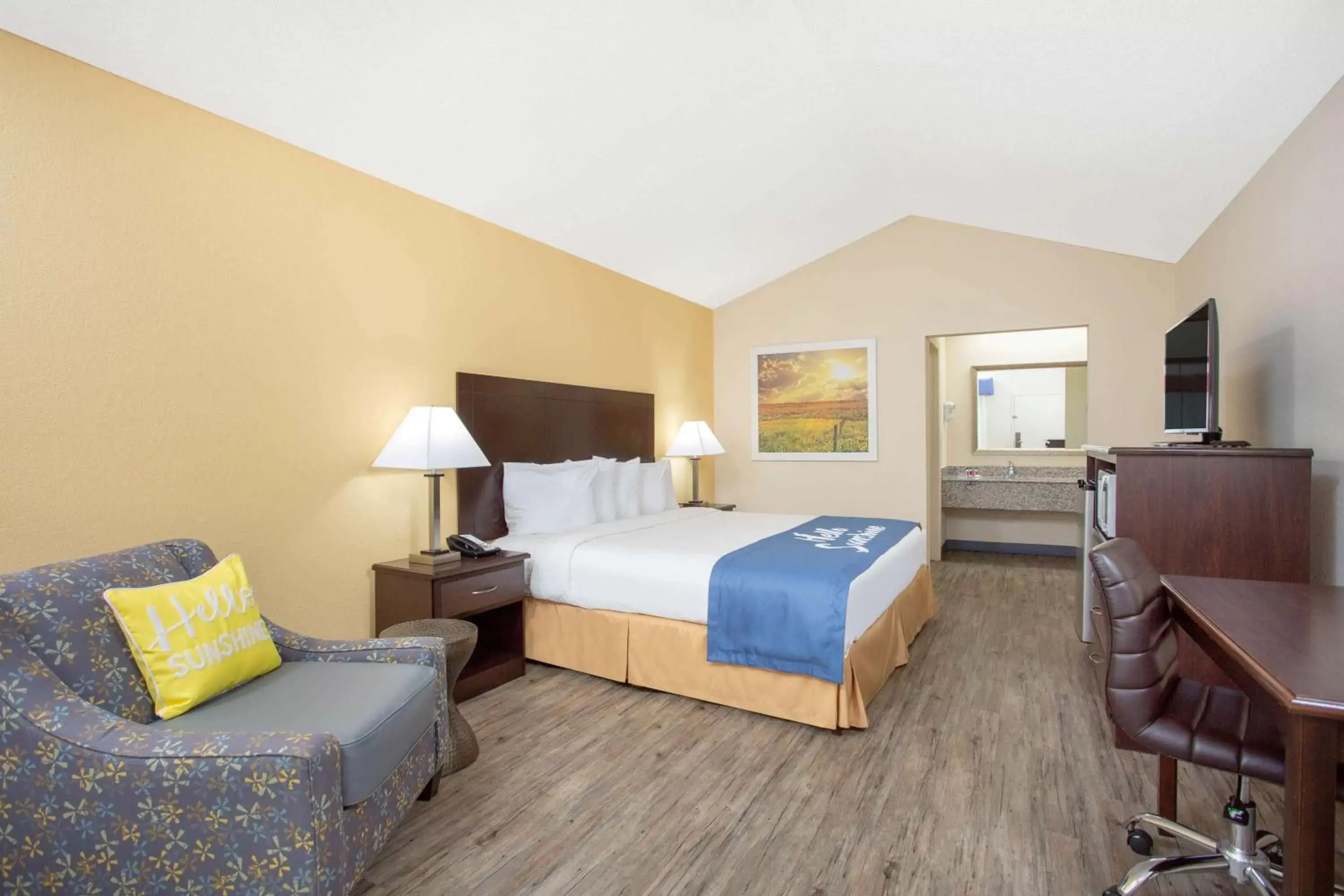 Photo of the whole room in Days Inn by Wyndham Lake City