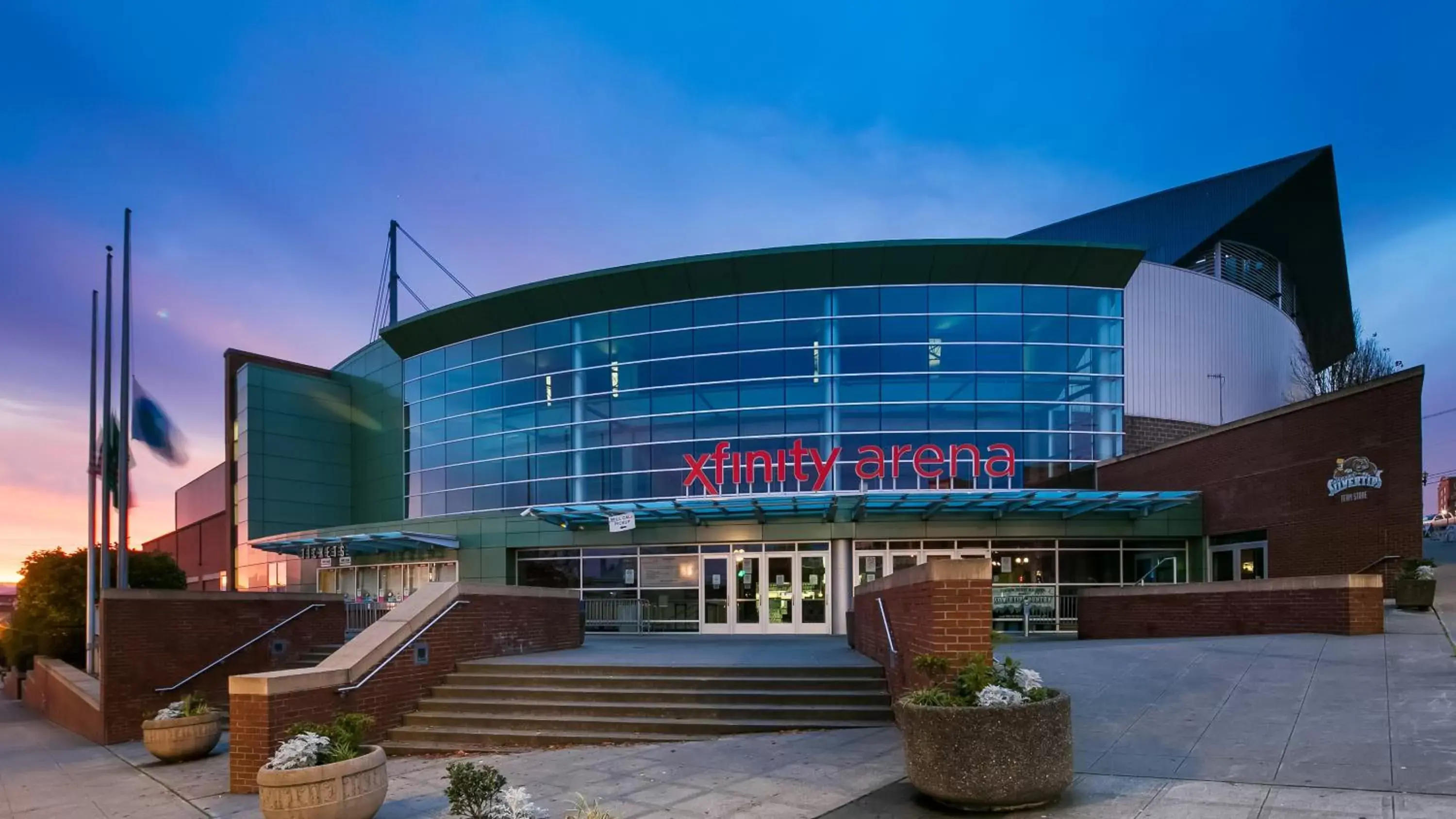 Nearby landmark, Property Building in Holiday Inn Express Hotel & Suites Everett, an IHG Hotel