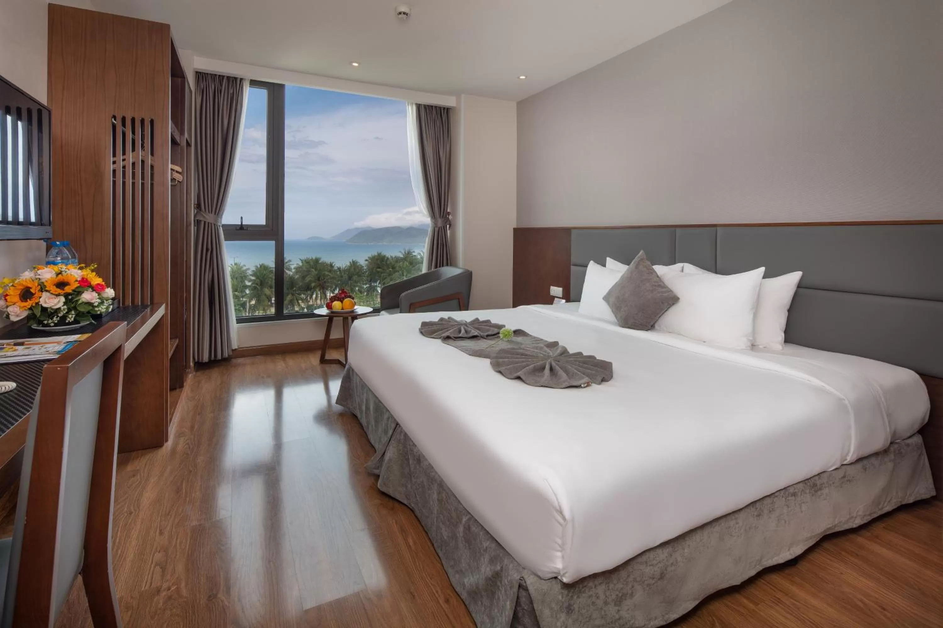Bedroom, Bed in DTX Hotel Nha Trang