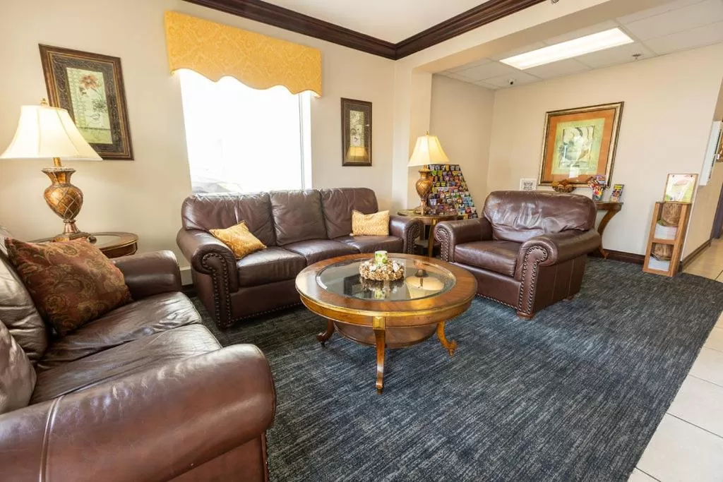 Seating area in Savannah House Hotel