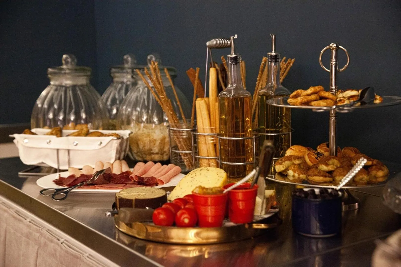 Food and drinks in The Fox Hotel