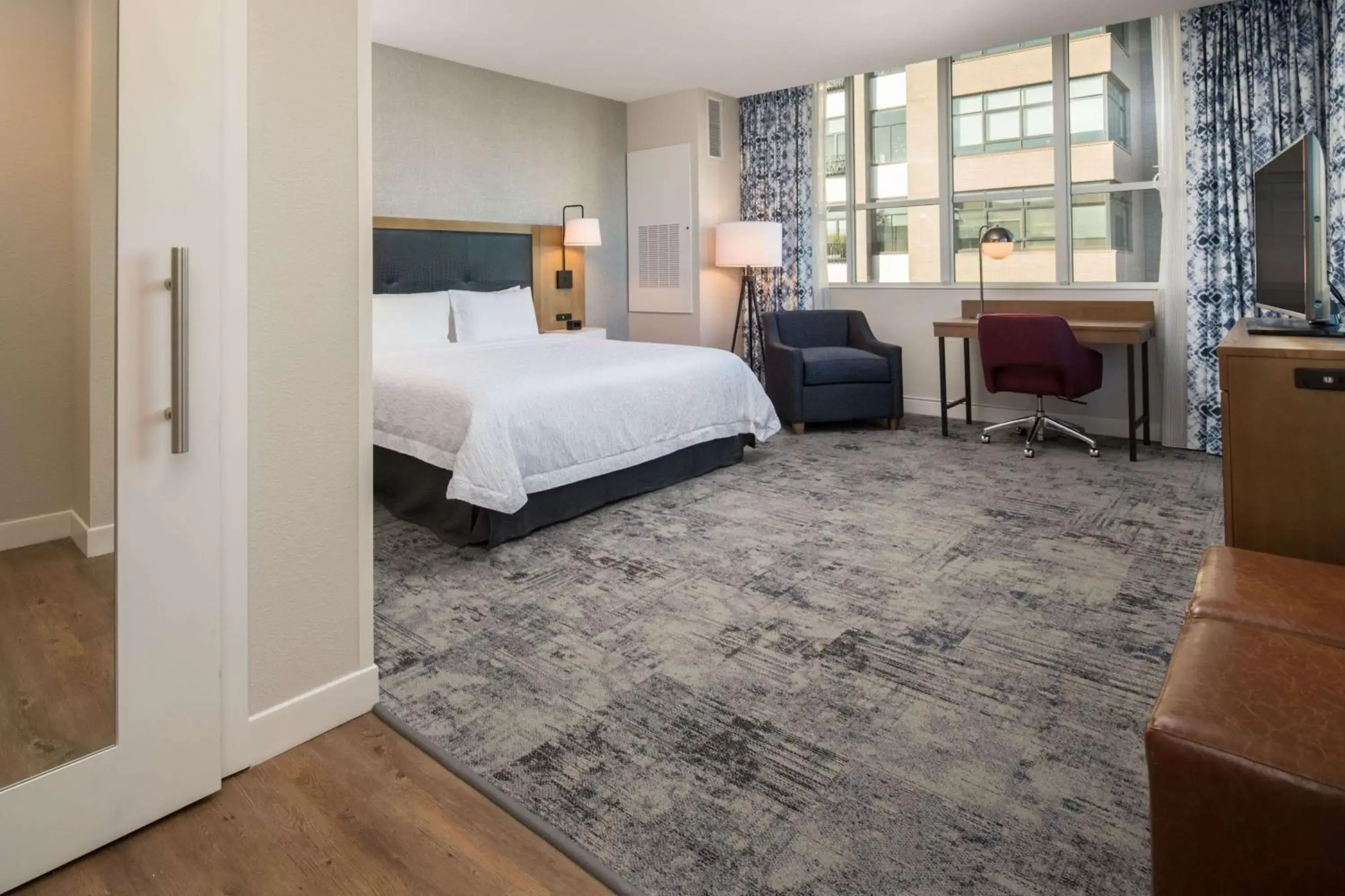 Bedroom, Bed in Hampton Inn And Suites By Hilton Portland-Pearl District