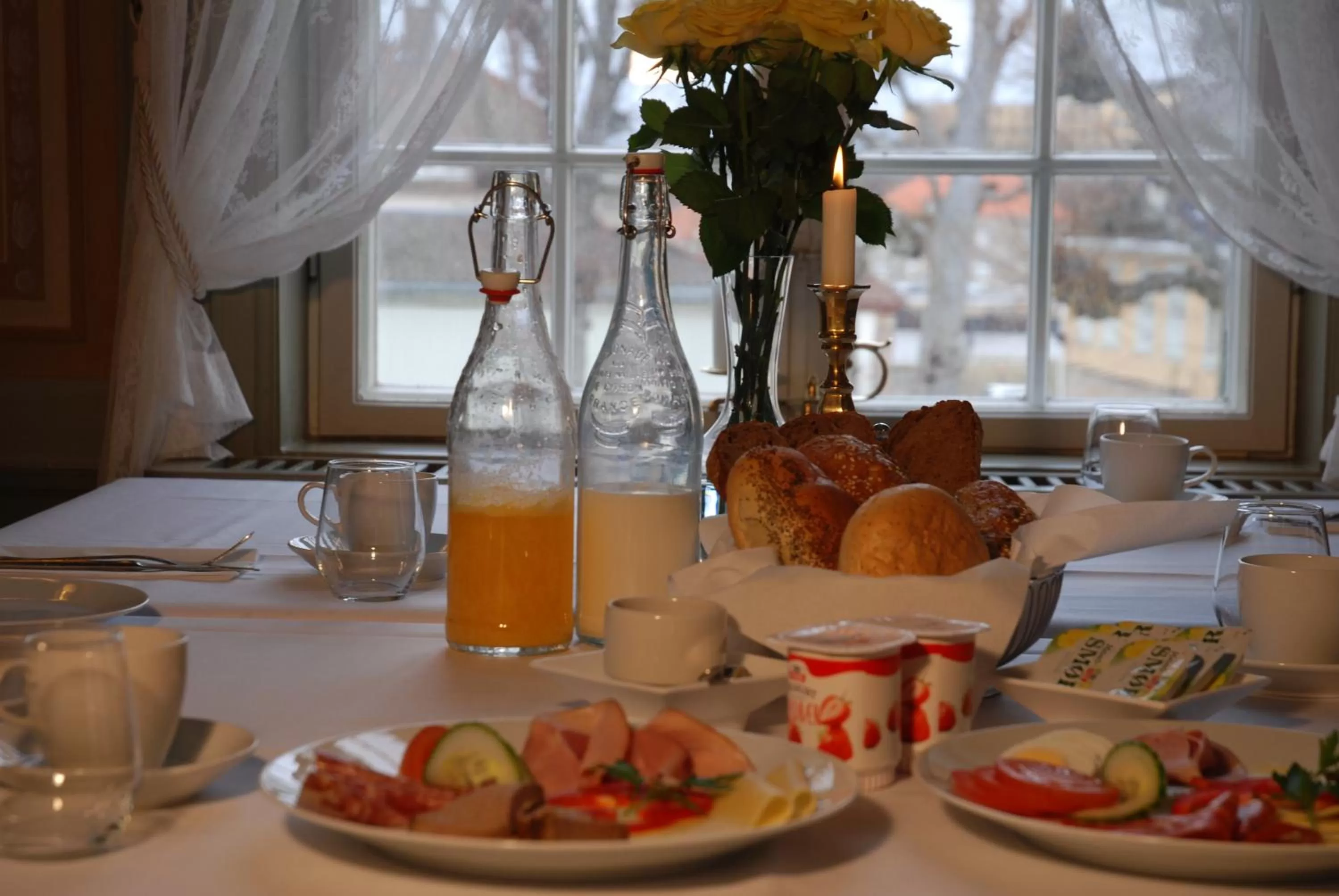 Buffet breakfast in Gamlebyen Hotell - Fredrikstad