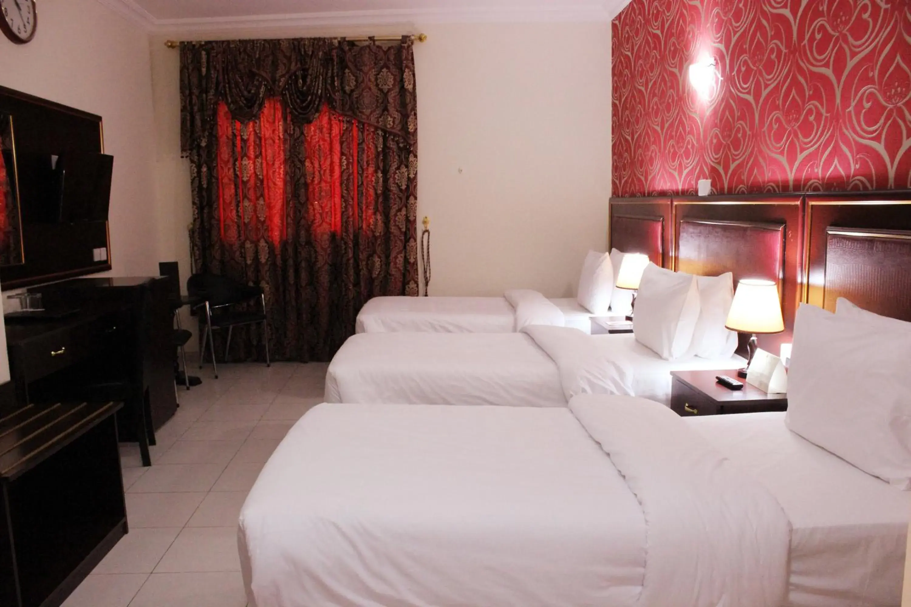 Bedroom, Bed in Montreal Naif Hotel Bedroom, Bed in Montreal Naif Hotel