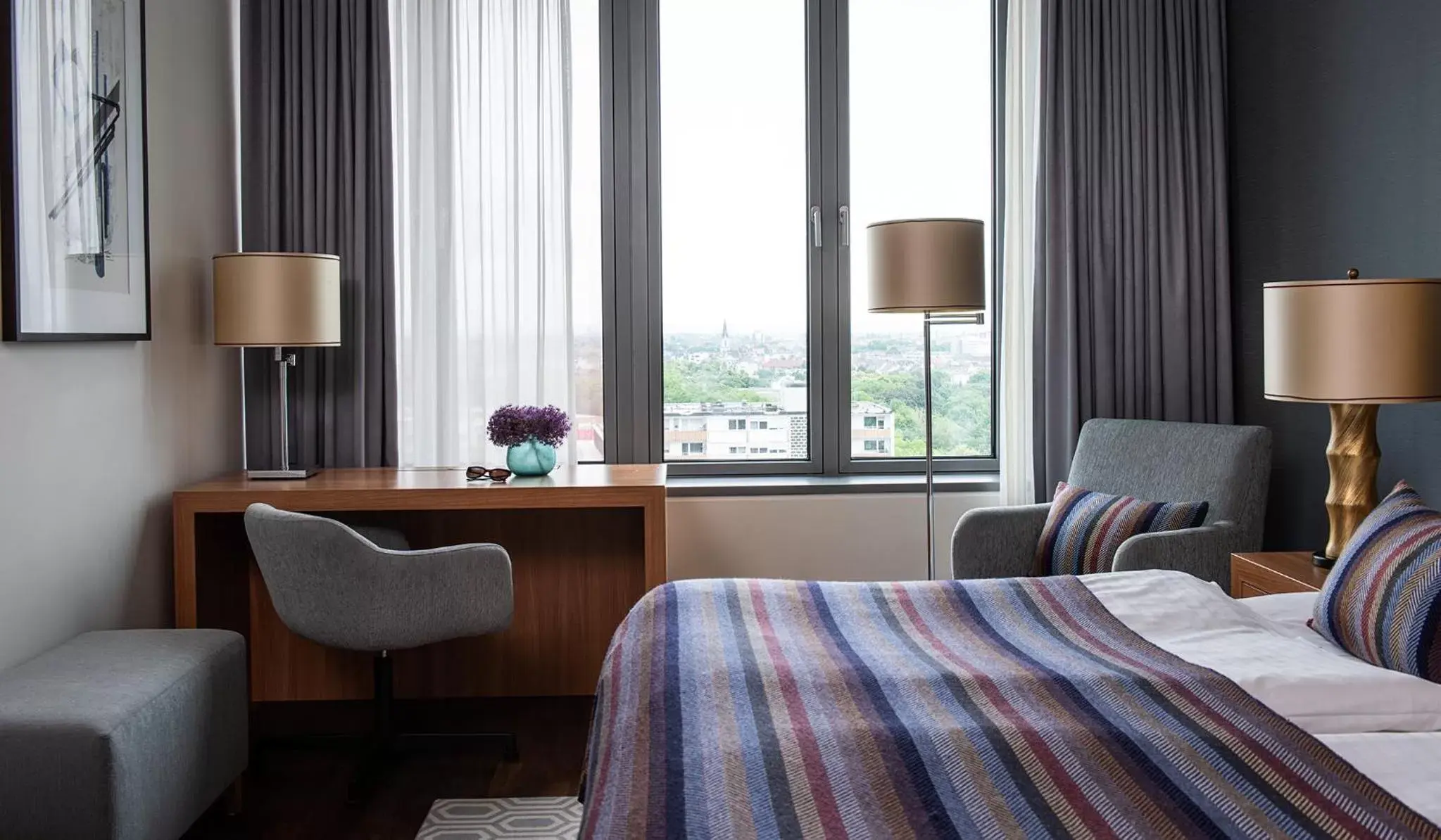 Photo of the whole room, Bed in AMERON Köln Hotel Regent Photo of the whole room, Bed in AMERON Köln Hotel Regent